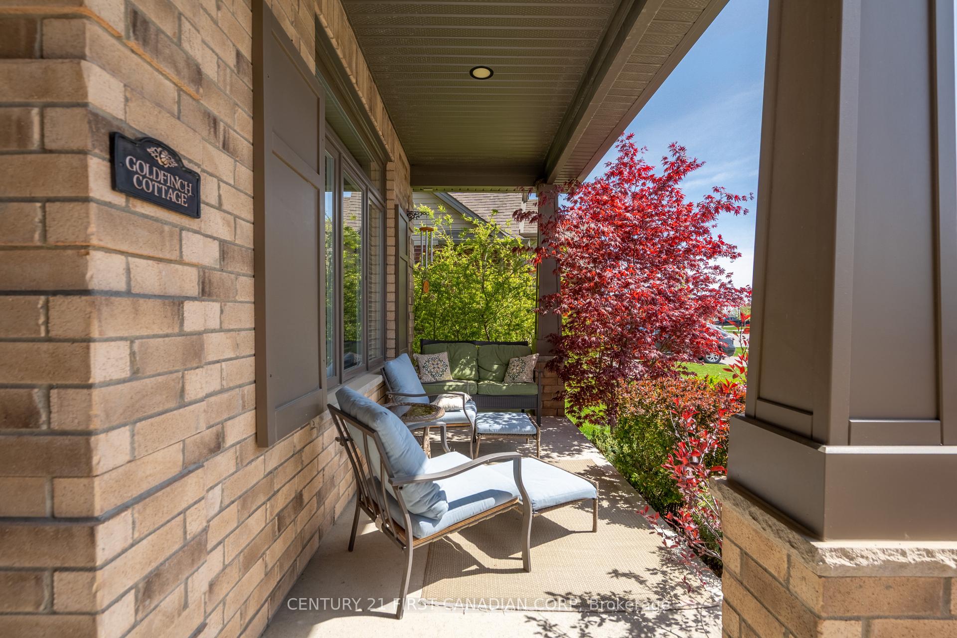 Photo 3 of 302 Songbird Lane, Middlesex Centre, Ilderton — HOMEH