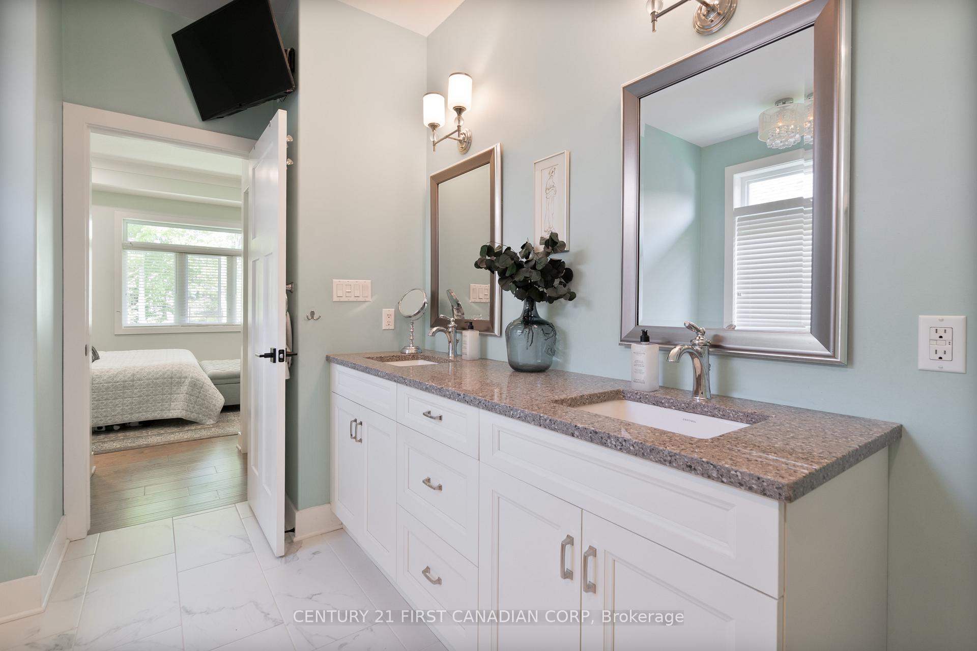 Photo 19 of 302 Songbird Lane, Middlesex Centre, Ilderton — HOMEH