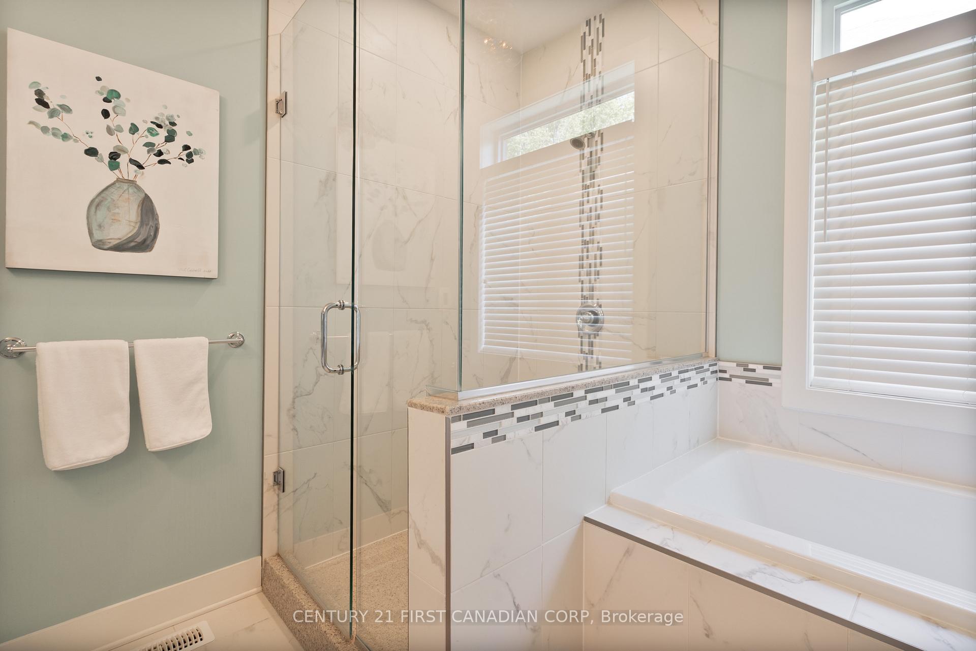 Photo 21 of 302 Songbird Lane, Middlesex Centre, Ilderton — HOMEH