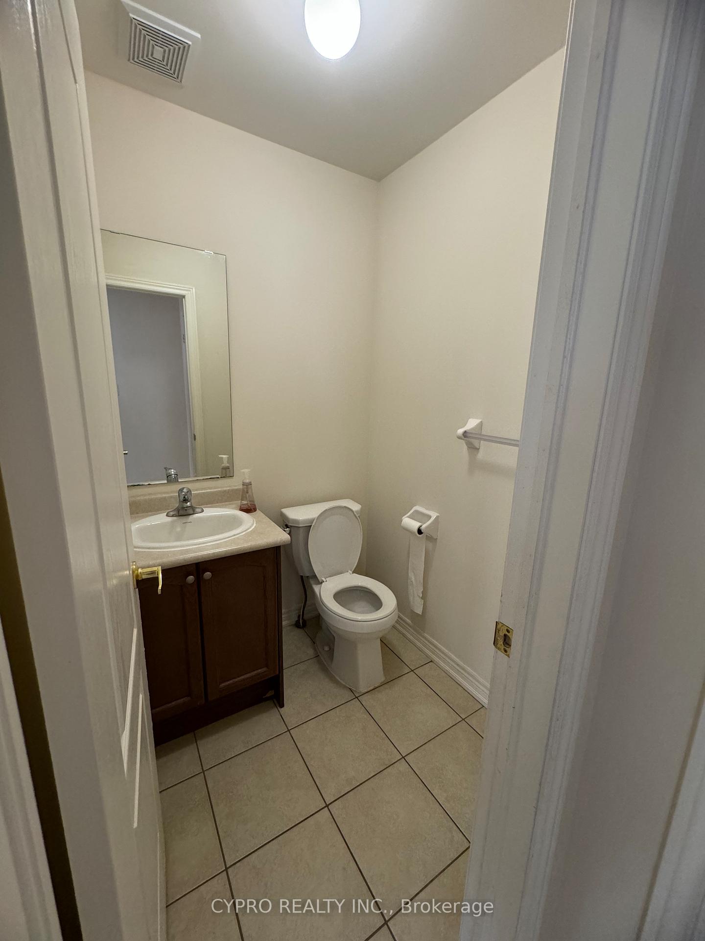 Photo 6 of 384 Wilfred Murison Avenue, Markham, Berczy — HOMEH