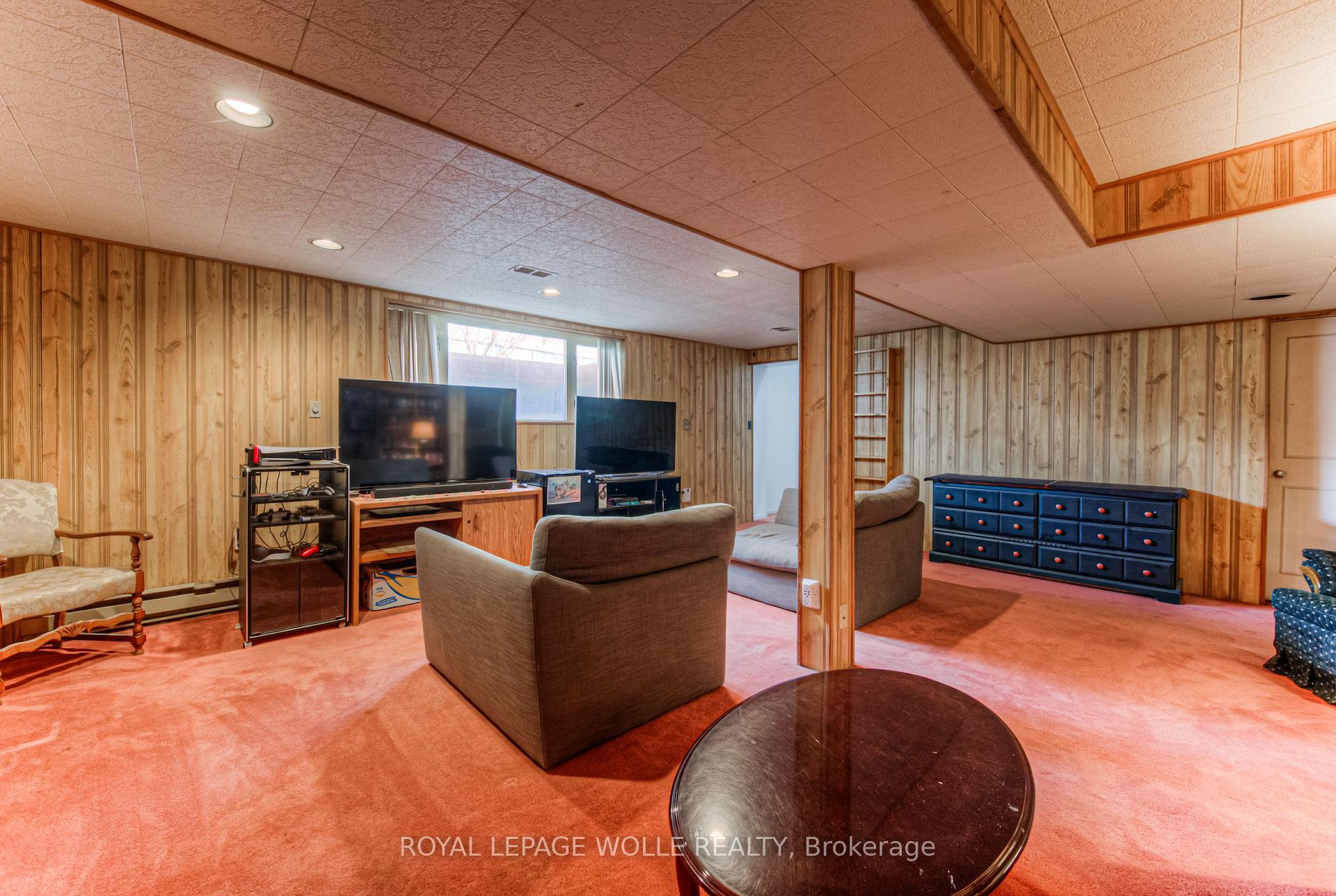 Photo 23 of 47 Belleview Avenue, Kitchener — HOMEH