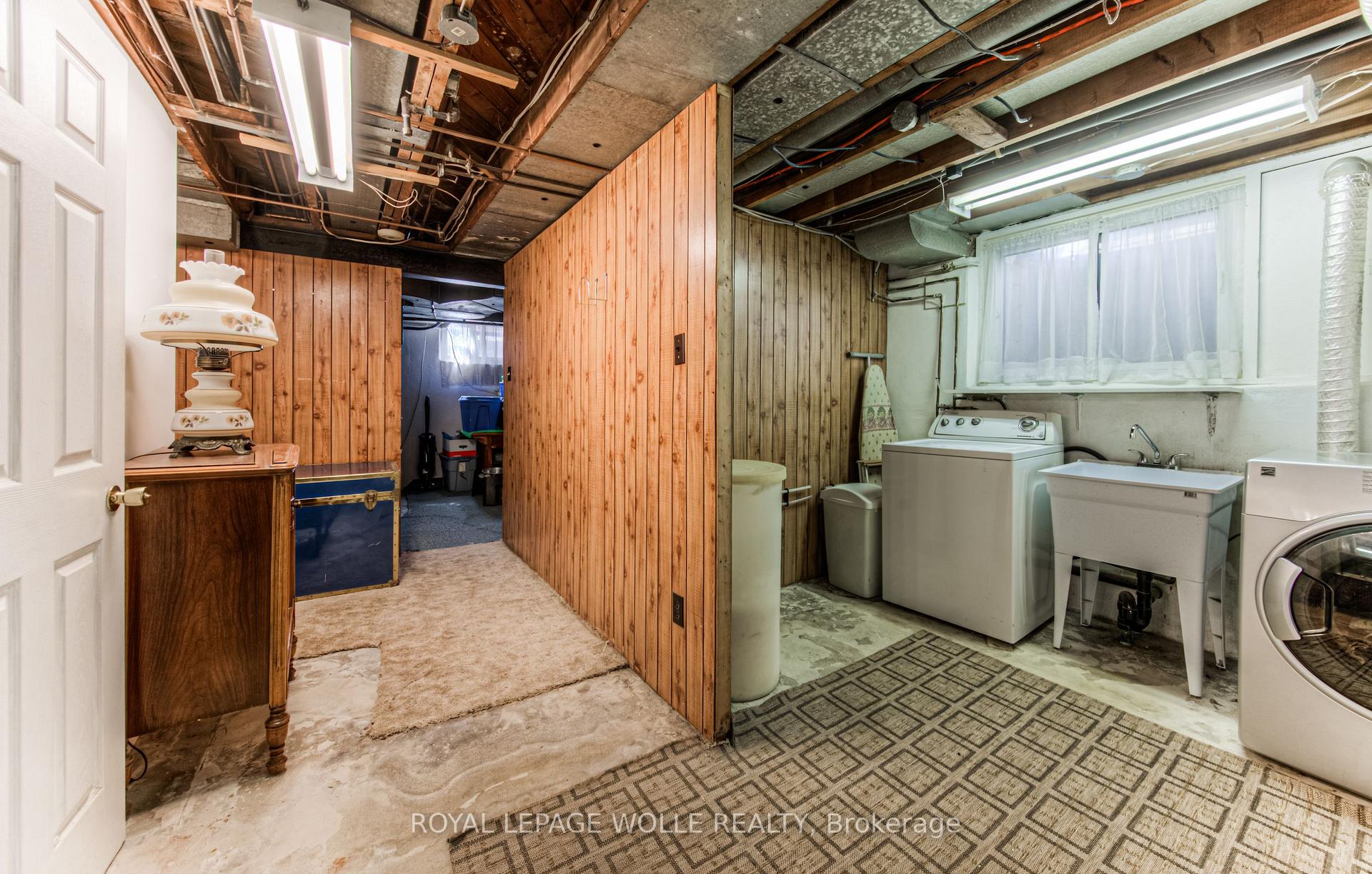 Photo 24 of 47 Belleview Avenue, Kitchener — HOMEH