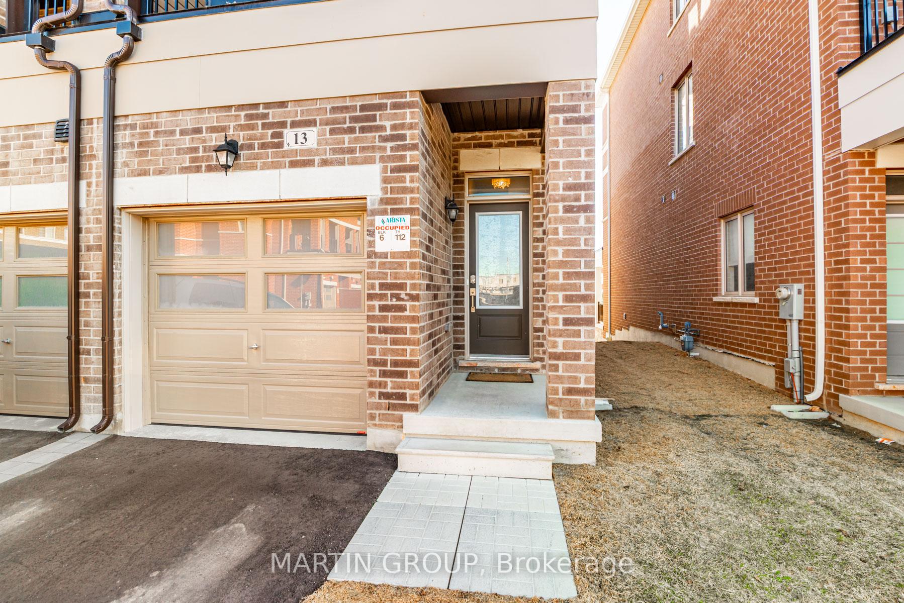 Photo 2 of 13 Carneros Way, Markham, Cedar Grove — HOMEH