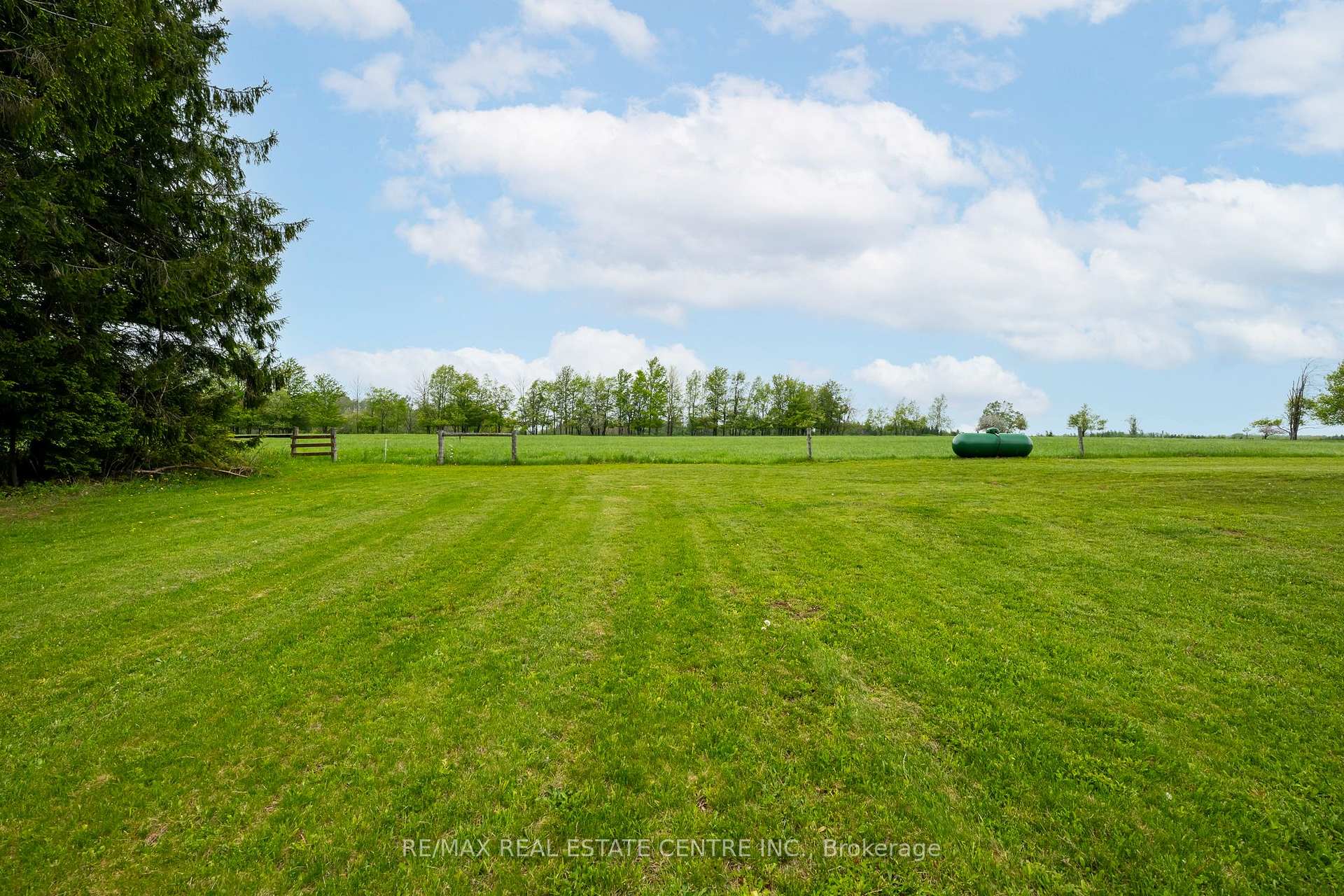 Photo 39 of 681169 Sideroad 260 Road, Melancthon, Rural Melancthon — HOMEH