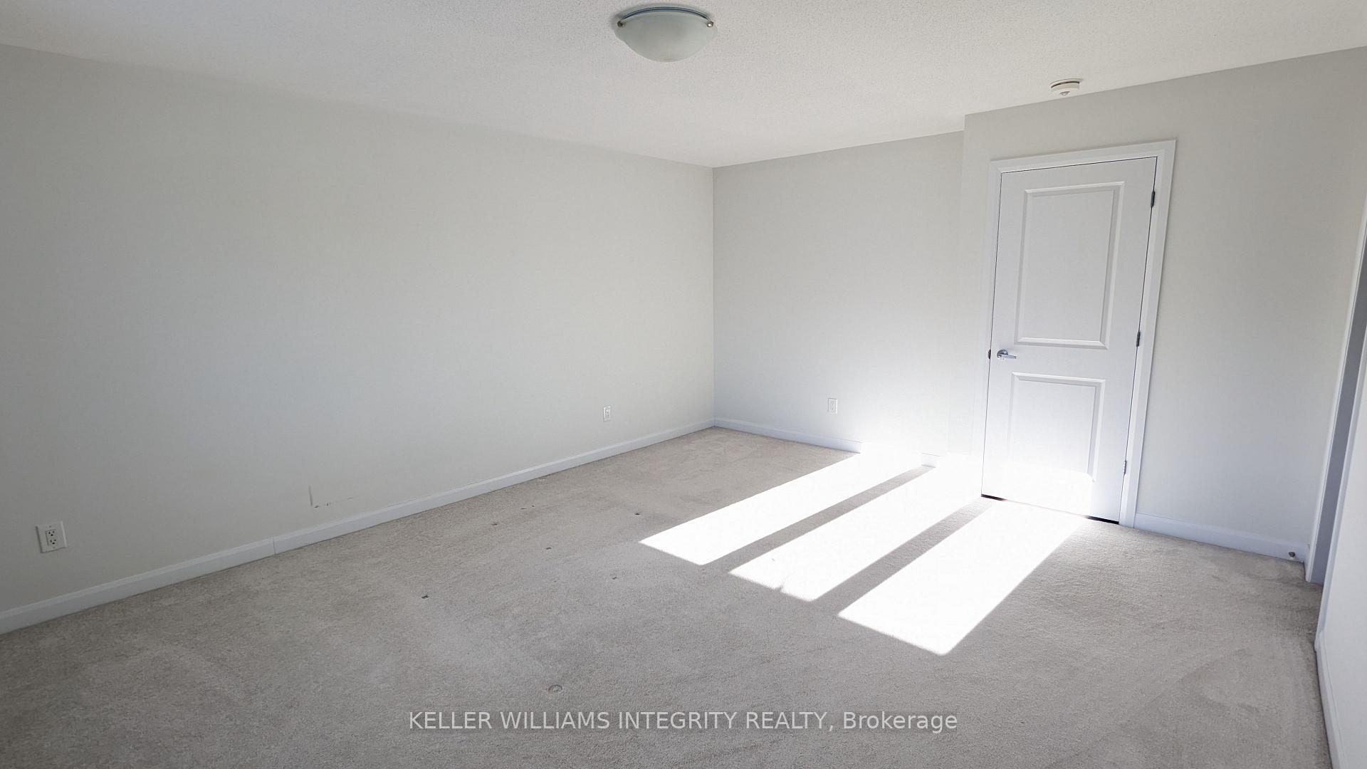 Photo 15 of 513 Winterset Road S, Ottawa, Kanata - Kanata Lakes/Heritage Hills — HOMEH