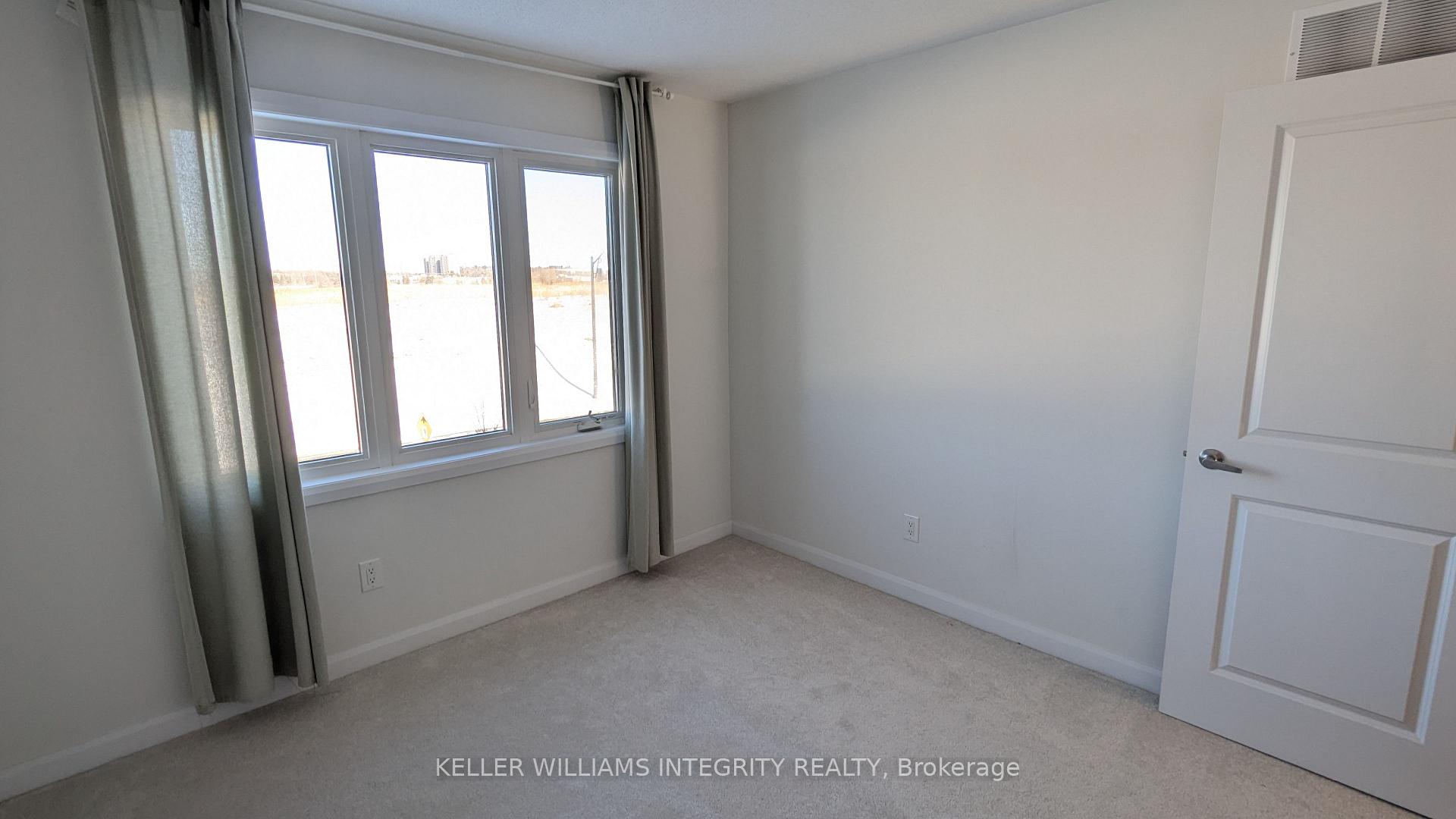 Photo 26 of 513 Winterset Road S, Ottawa, Kanata - Kanata Lakes/Heritage Hills — HOMEH