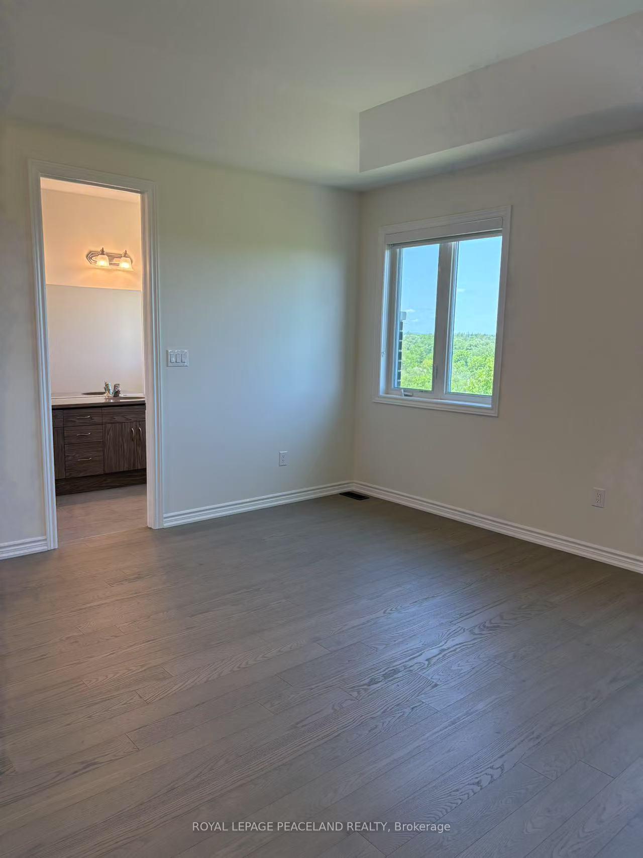 Photo 6 of 175 Beaverbrae Drive, Markham, Victoria Manor-Jennings Gate — HOMEH