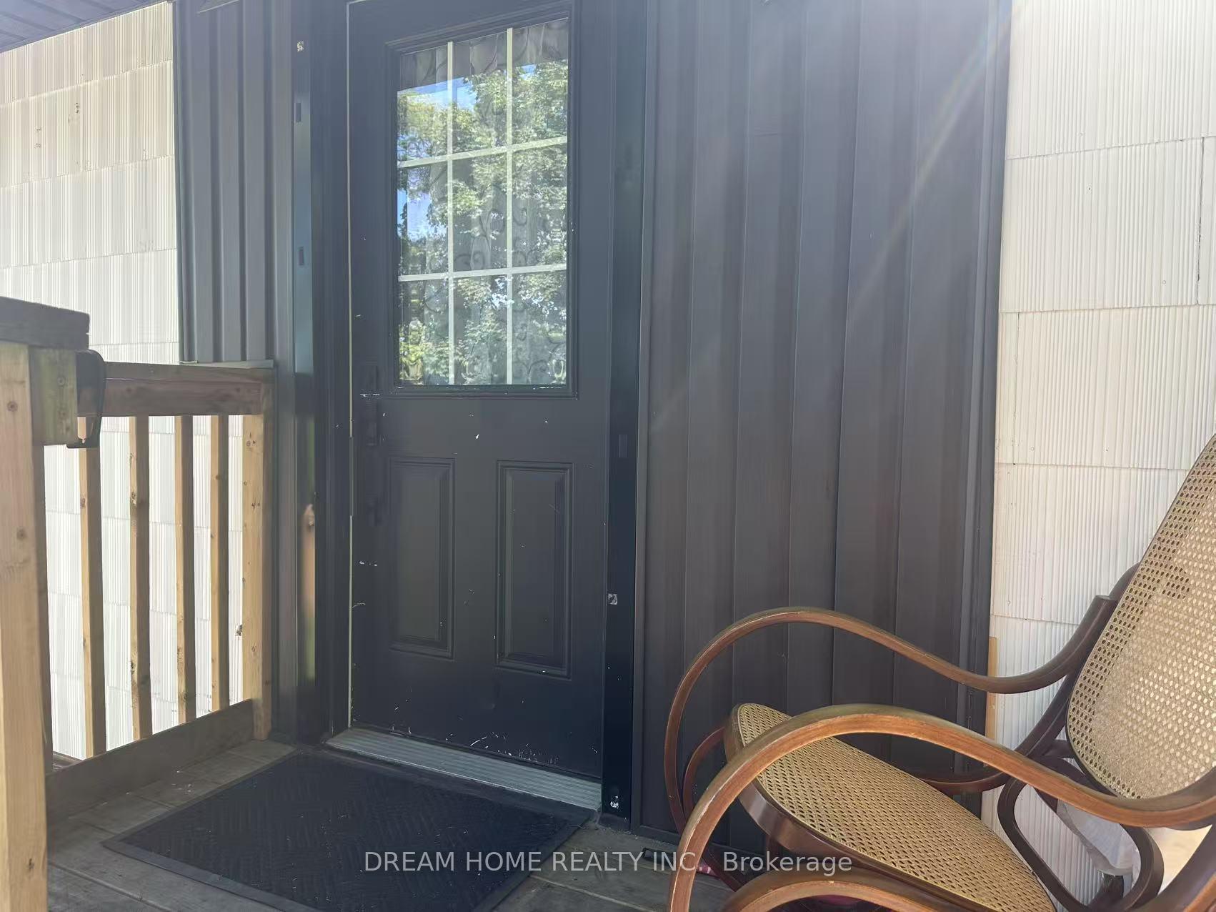 Photo 4 of Unit Upper, 178 Columbia Drive, Hamilton, Buchanan — HOMEH