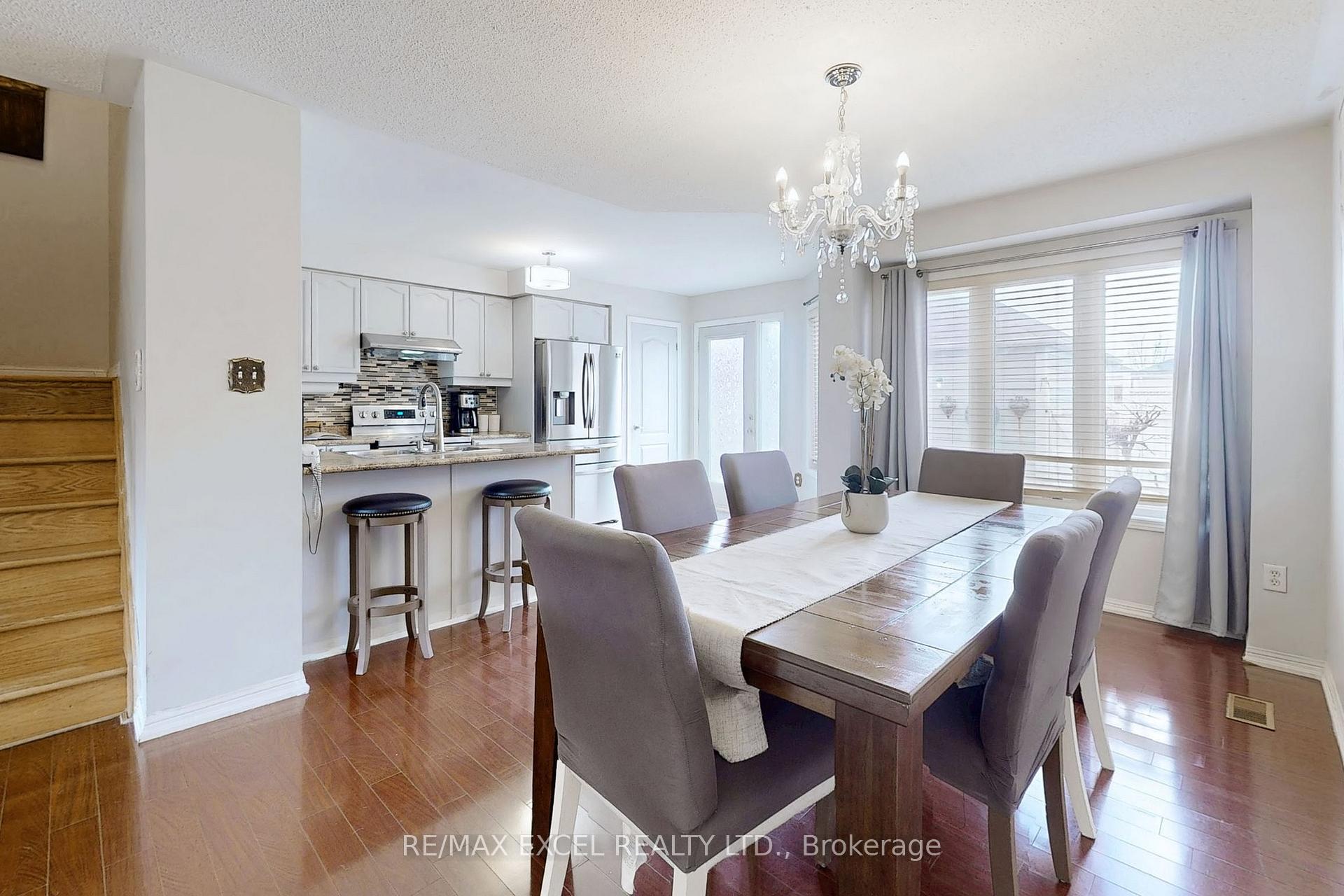 Photo 14 of 52 Morning Dove Drive, Markham, Cornell — HOMEH