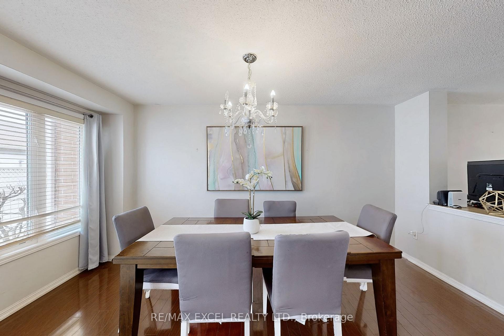 Photo 15 of 52 Morning Dove Drive, Markham, Cornell — HOMEH
