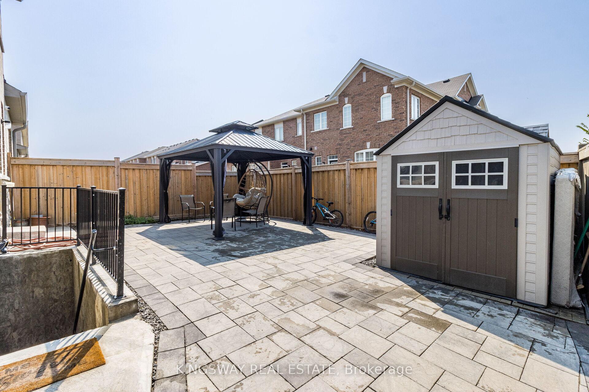 Photo 39 of 166 Bronson Terrace, Milton, Ford — HOMEH