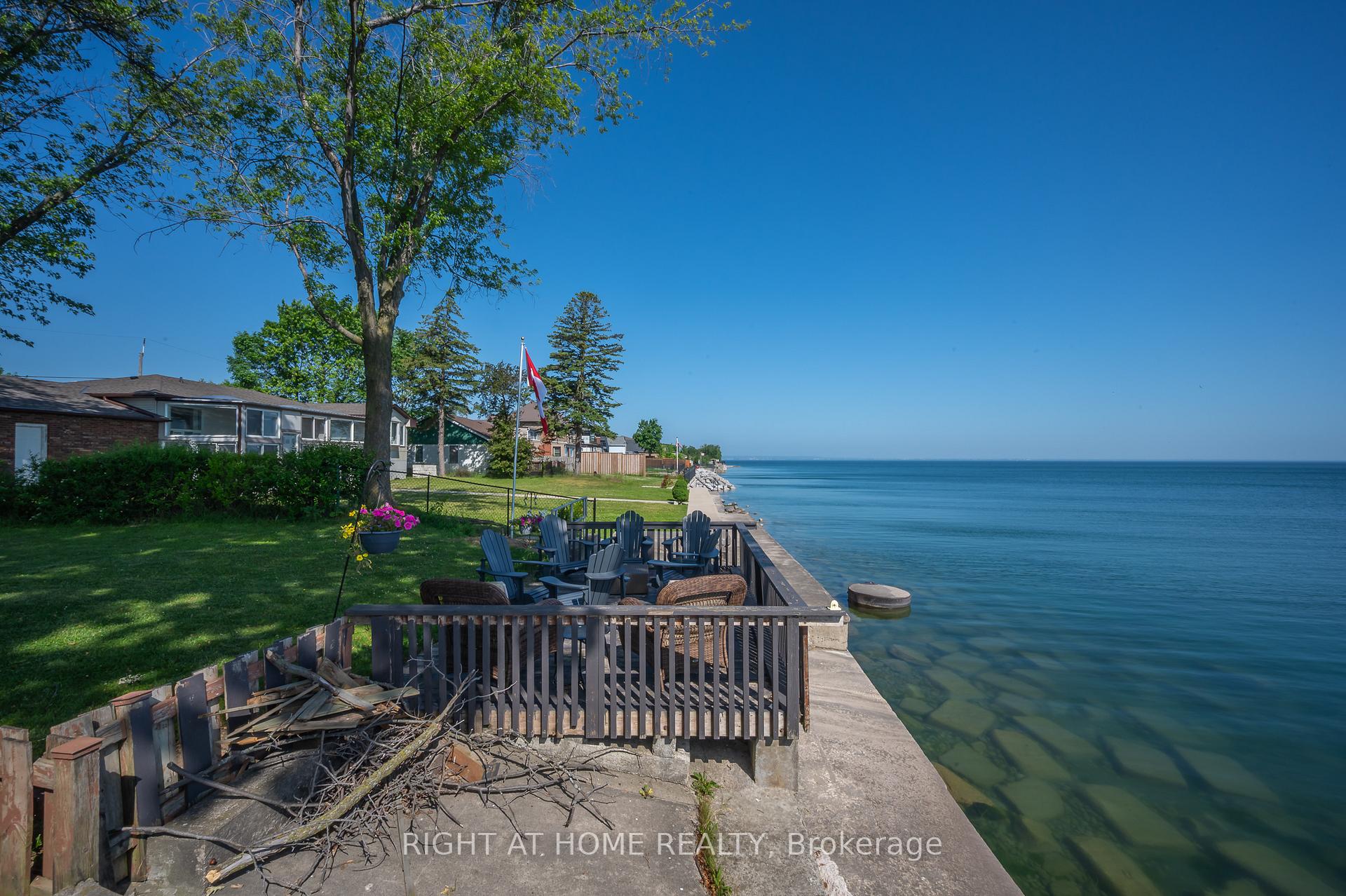 Photo 1 of 74 Seabreeze Crescent, Hamilton, Lakeshore — HOMEH