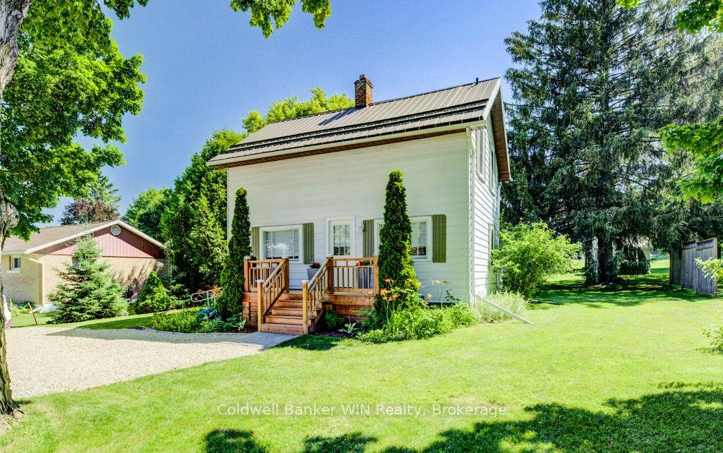 Photo 1 of 34 Clarke Street S, Minto — HOMEH
