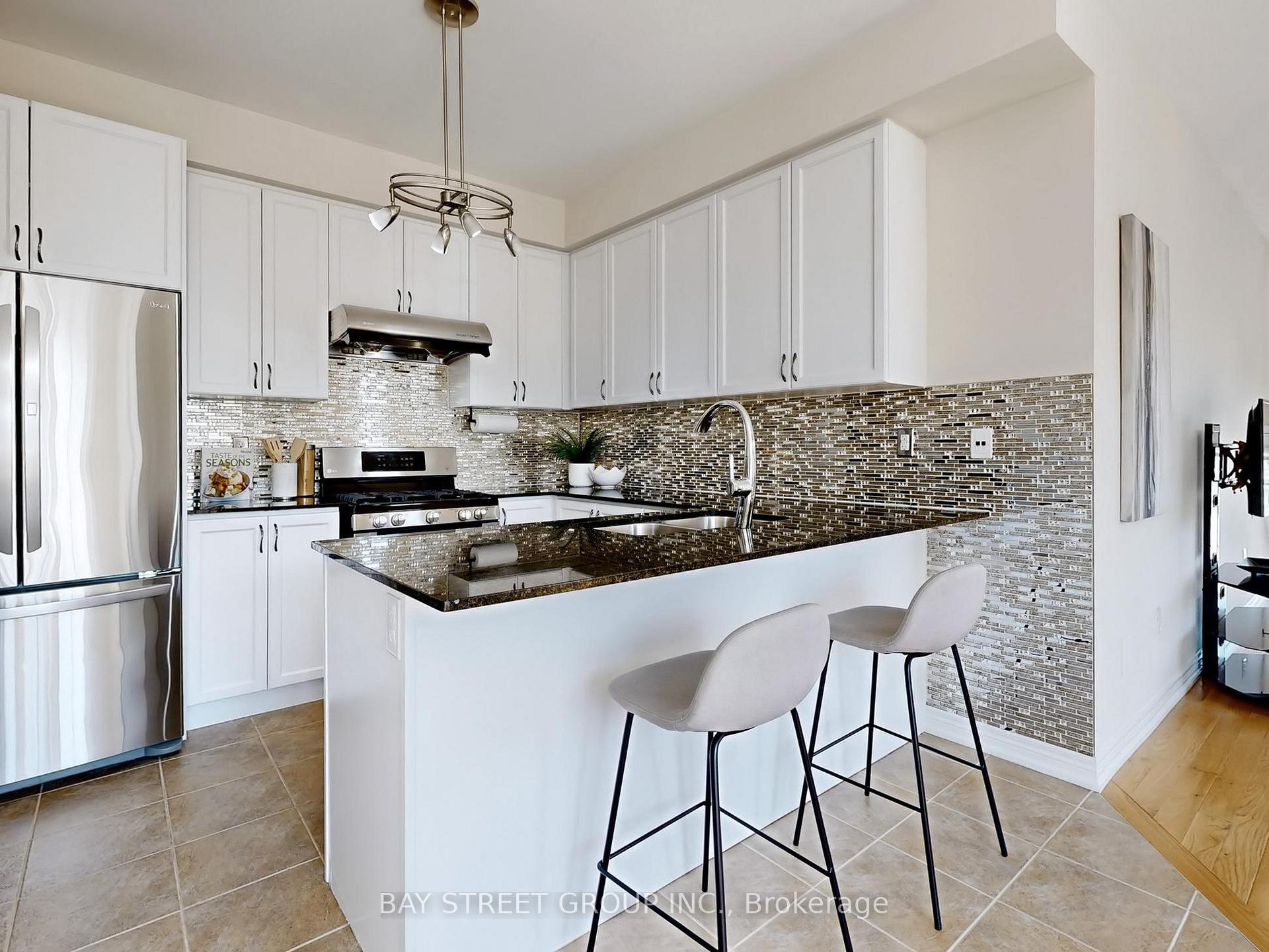Photo 12 of 7 Windyton Avenue, Markham, Cornell — HOMEH