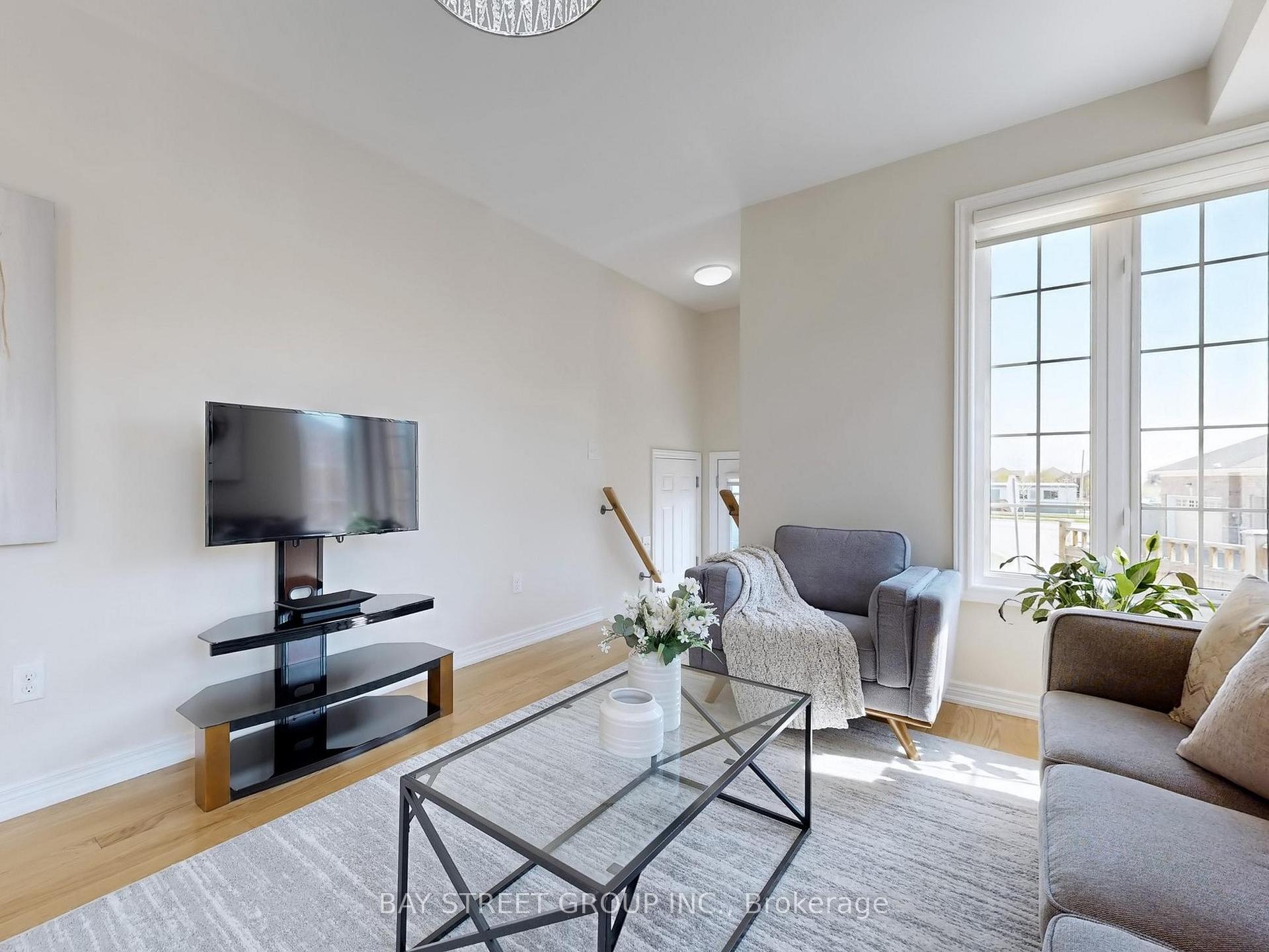 Photo 36 of 7 Windyton Avenue, Markham, Cornell — HOMEH