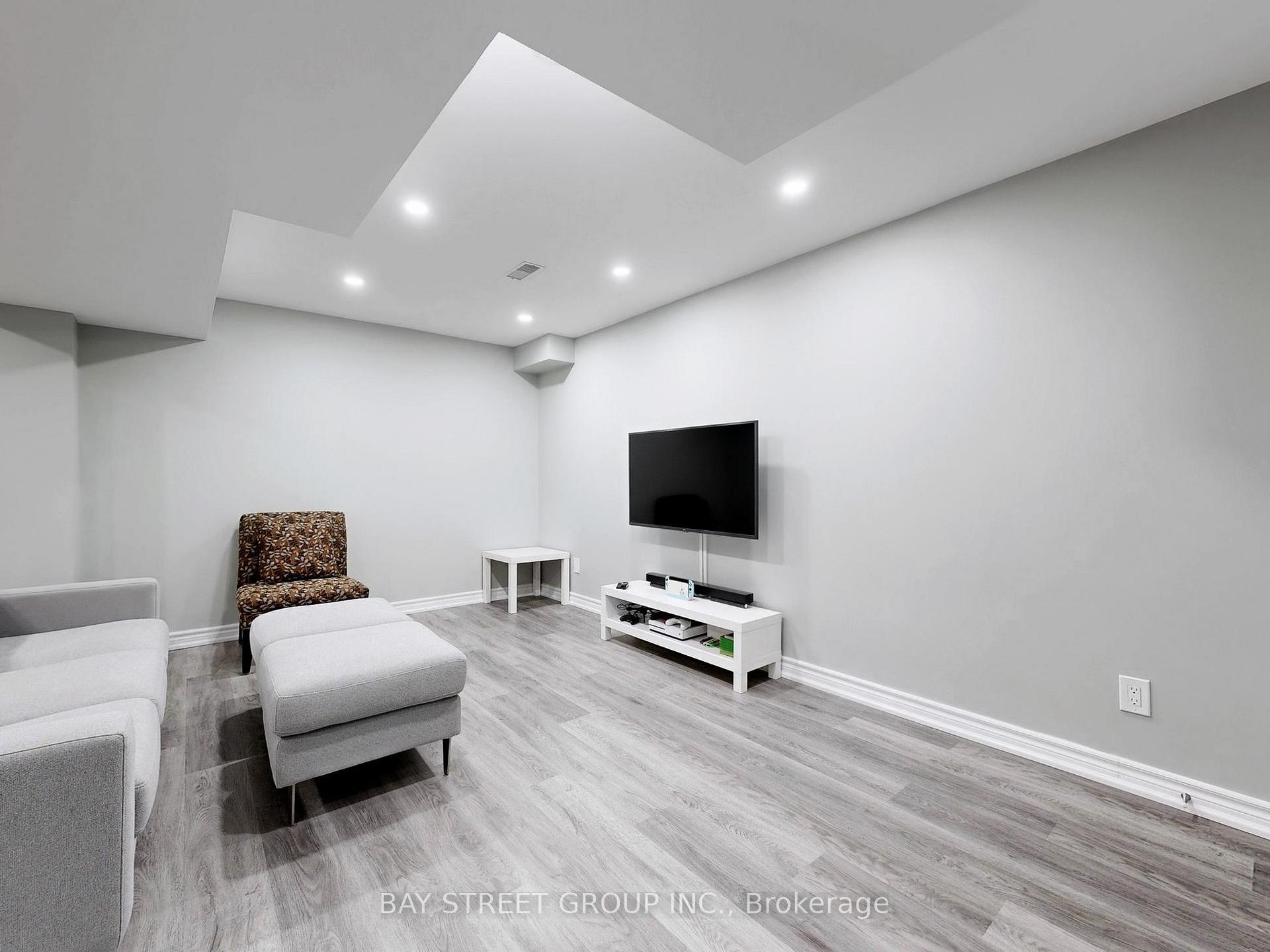 Photo 42 of 7 Windyton Avenue, Markham, Cornell — HOMEH