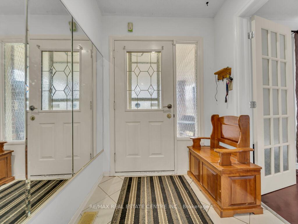 Photo 6 of 125 Biehn Drive, Kitchener — HOMEH