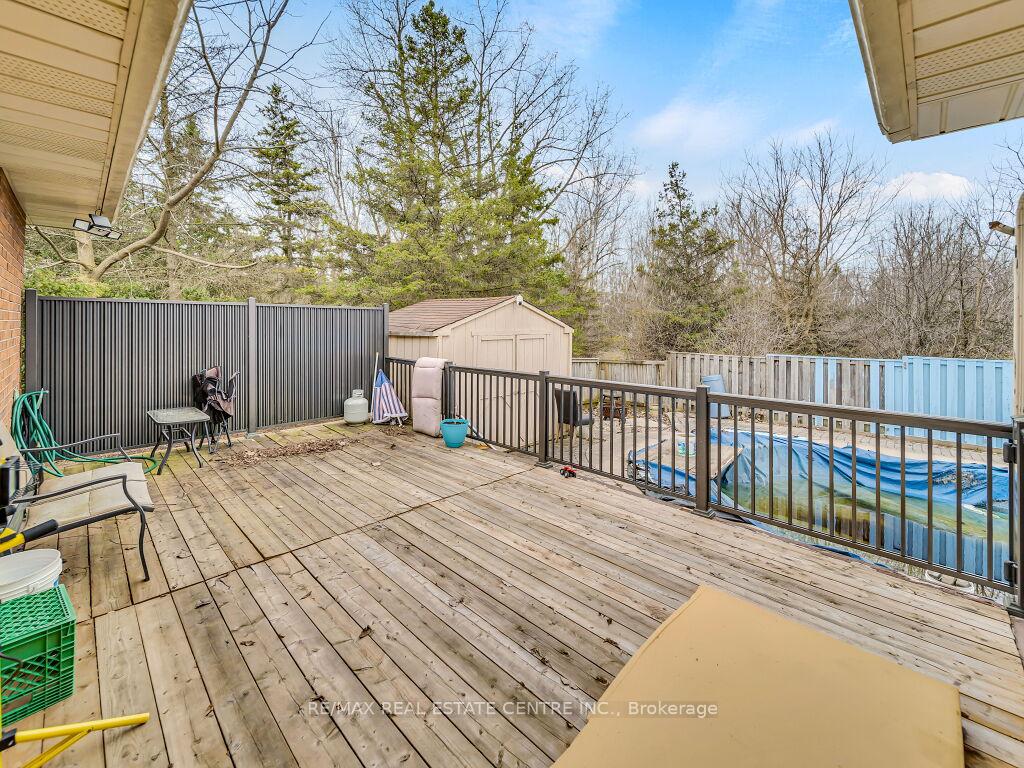 Photo 39 of 125 Biehn Drive, Kitchener — HOMEH