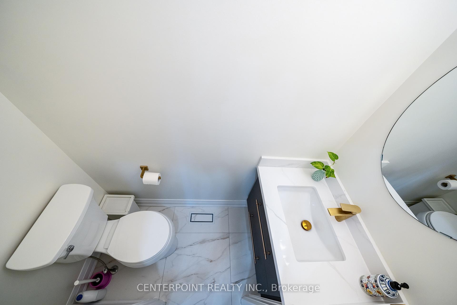 Photo 14 of 44 Bridlefield Lane, Markham, Berczy — HOMEH