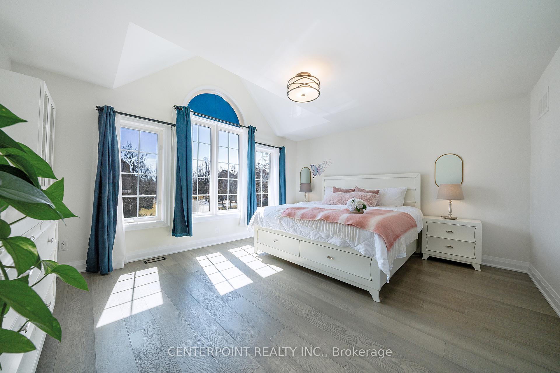 Photo 16 of 44 Bridlefield Lane, Markham, Berczy — HOMEH