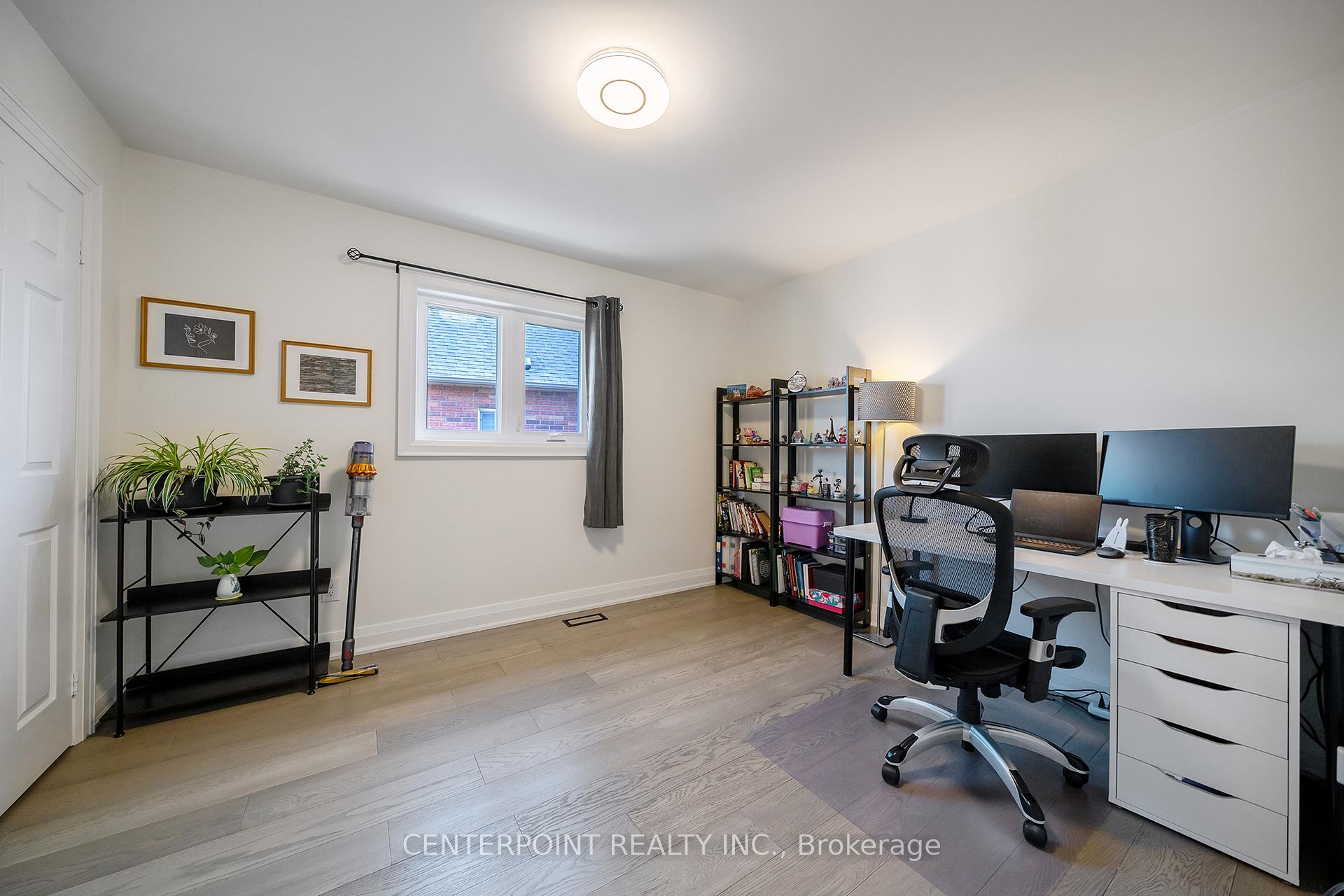 Photo 22 of 44 Bridlefield Lane, Markham, Berczy — HOMEH