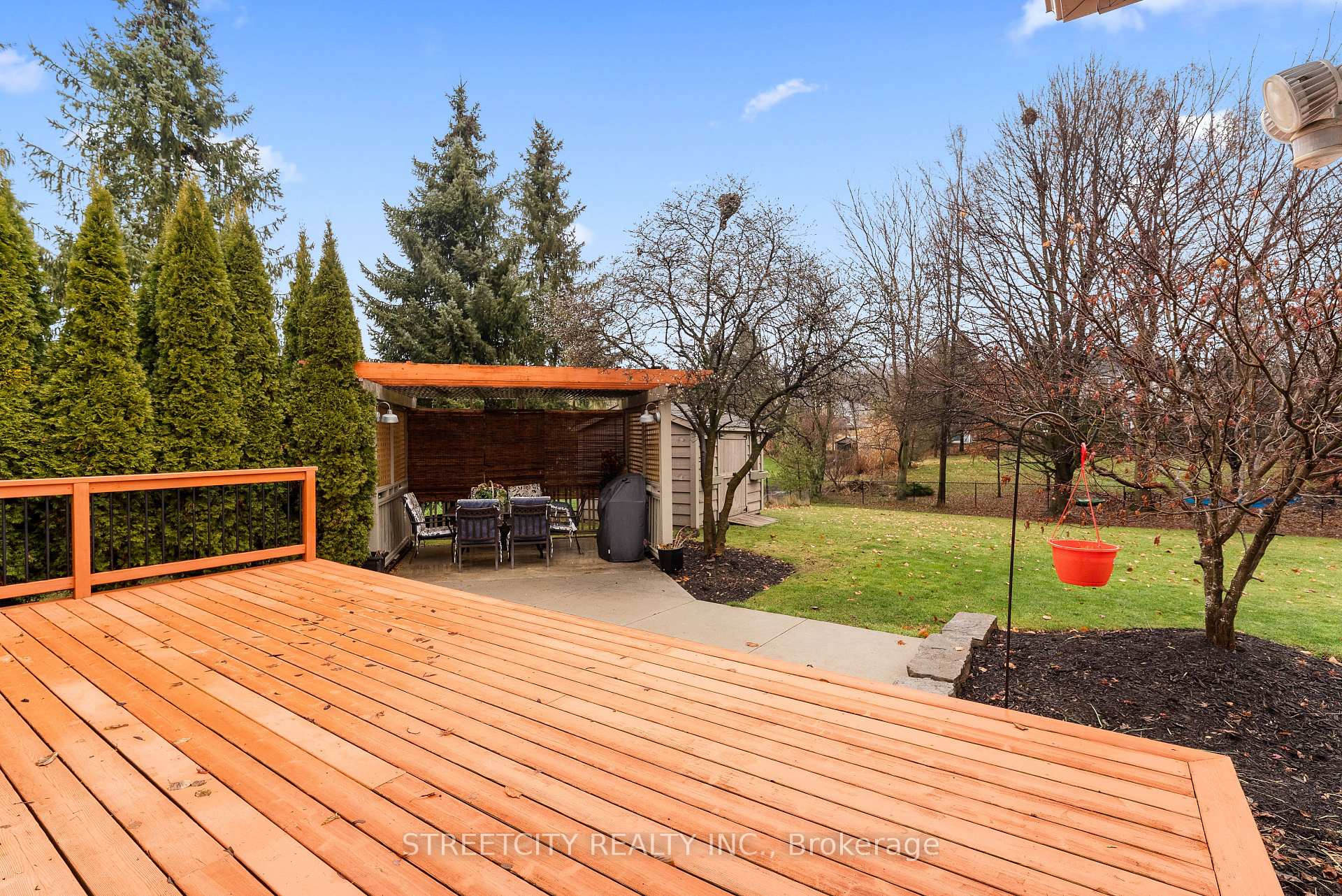 Photo 38 of 27 Wynfield Lane S, Middlesex Centre, Melrose — HOMEH