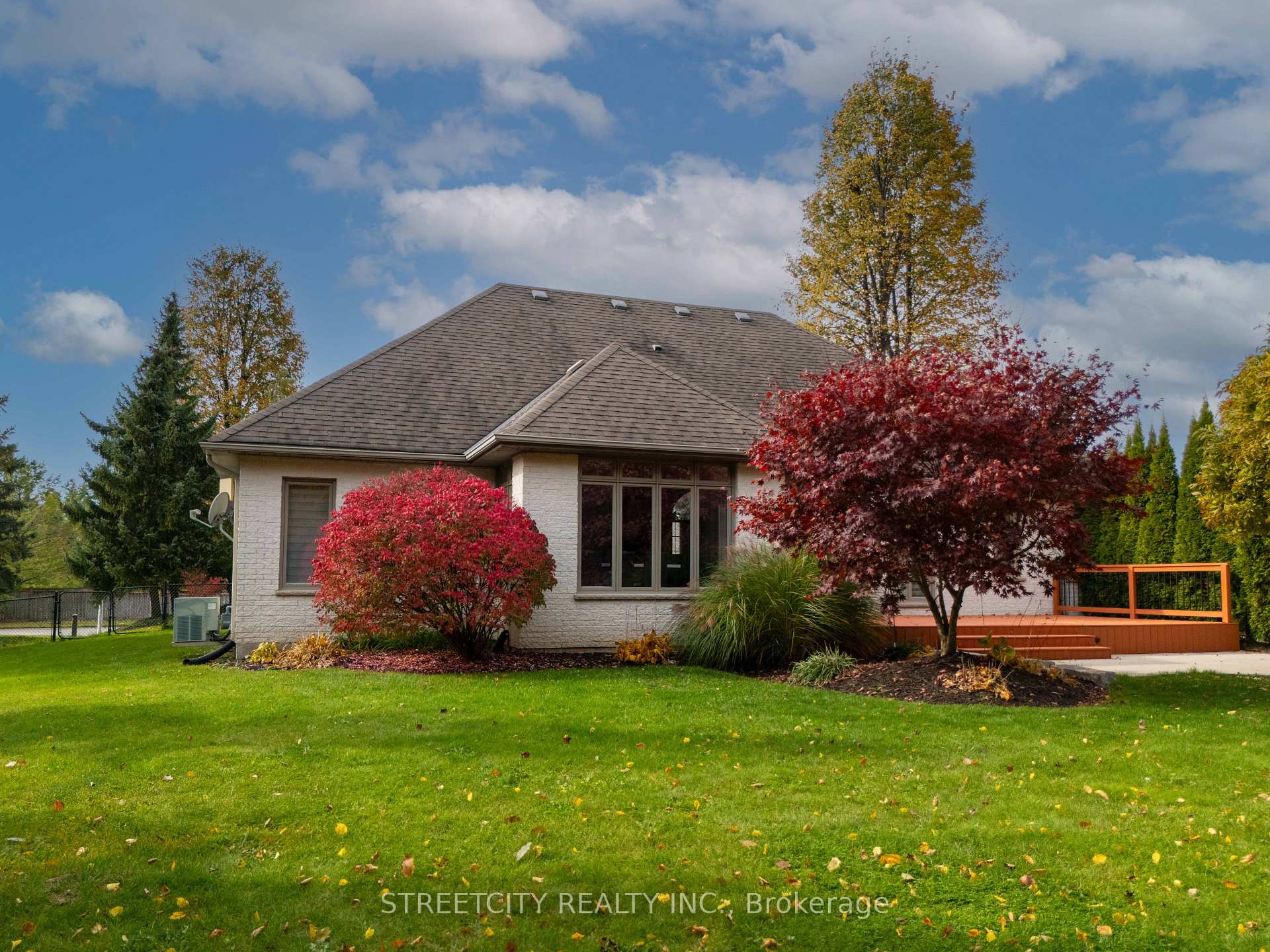 Photo 40 of 27 Wynfield Lane S, Middlesex Centre, Melrose — HOMEH