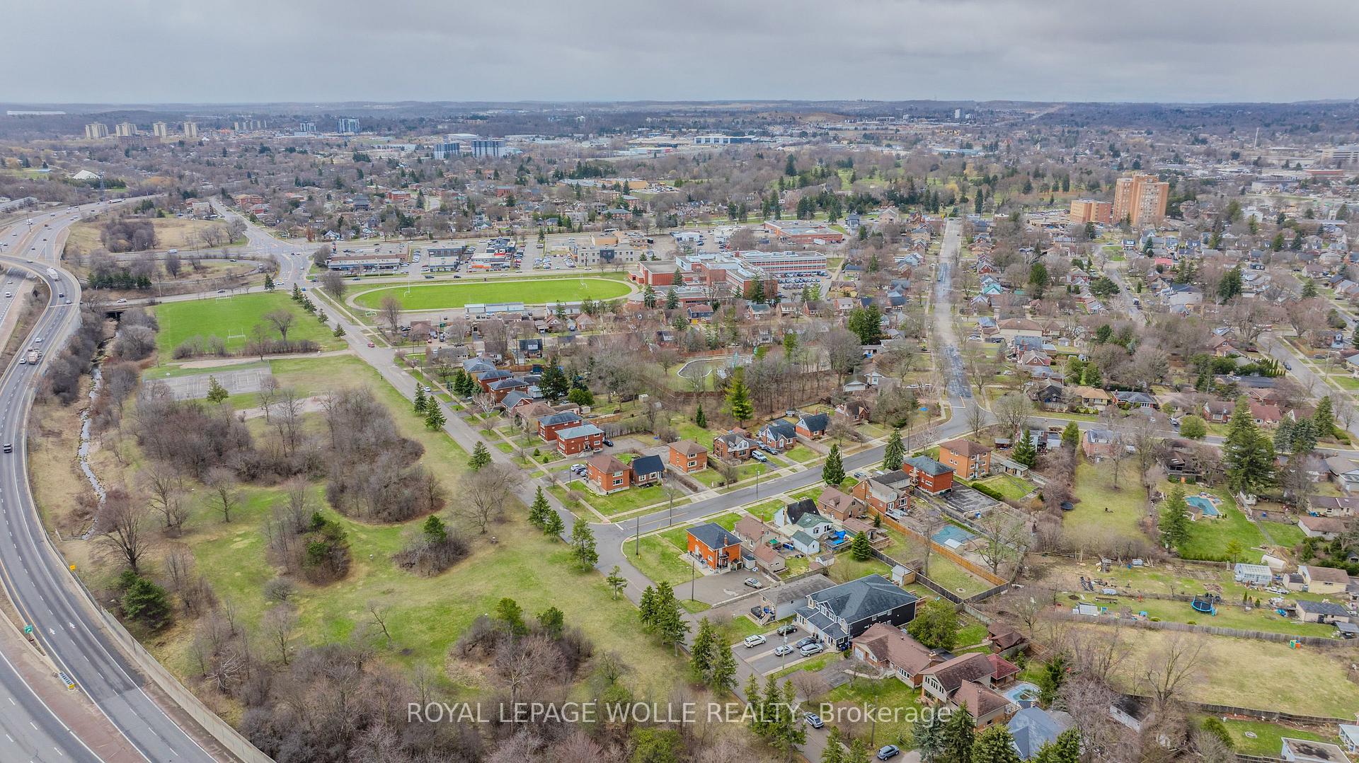 Photo 29 of 119 Fairmount Road, Kitchener — HOMEH