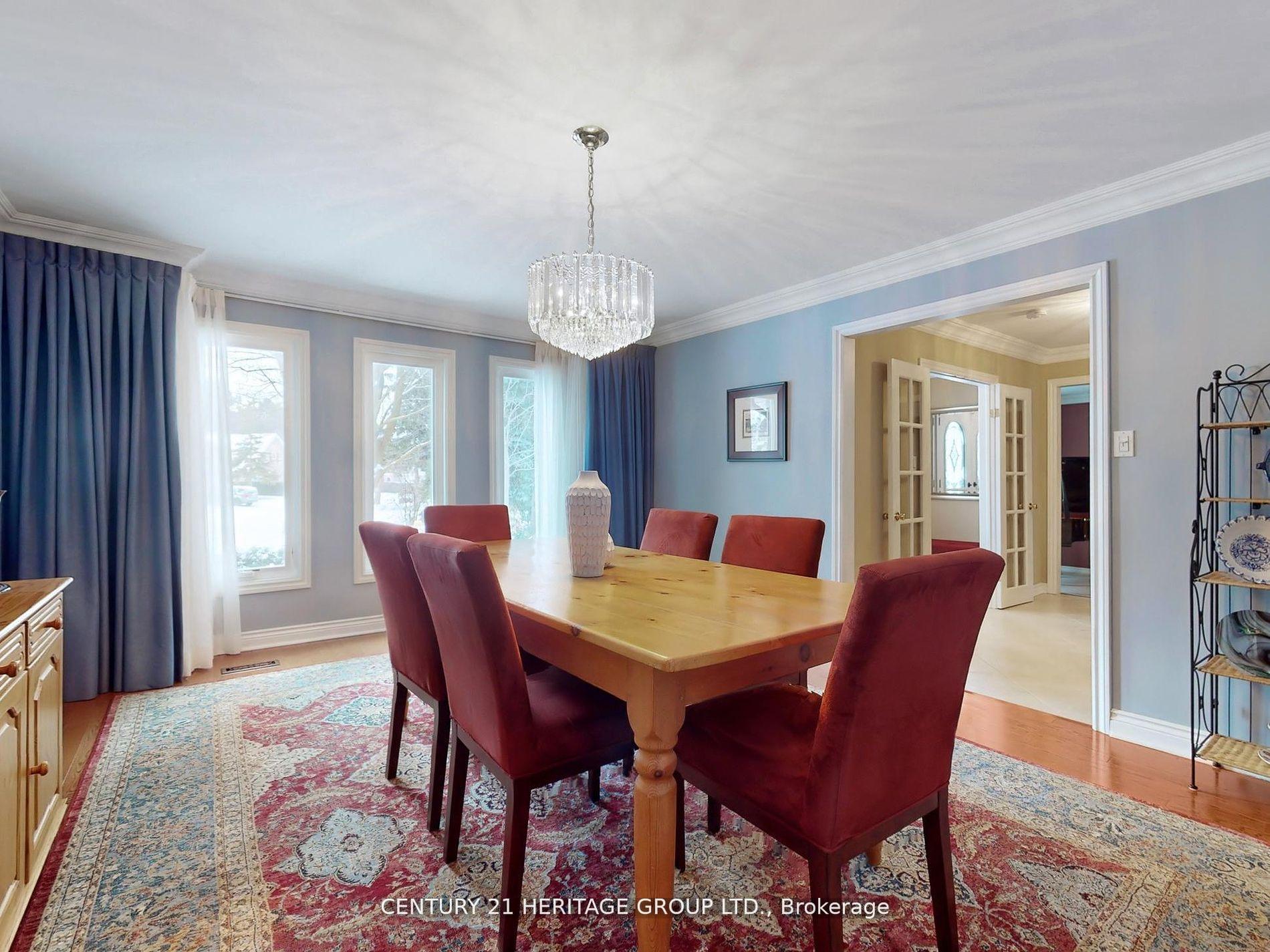 Photo 9 of 12 Cedar Forest Court, Markham, Royal Orchard — HOMEH