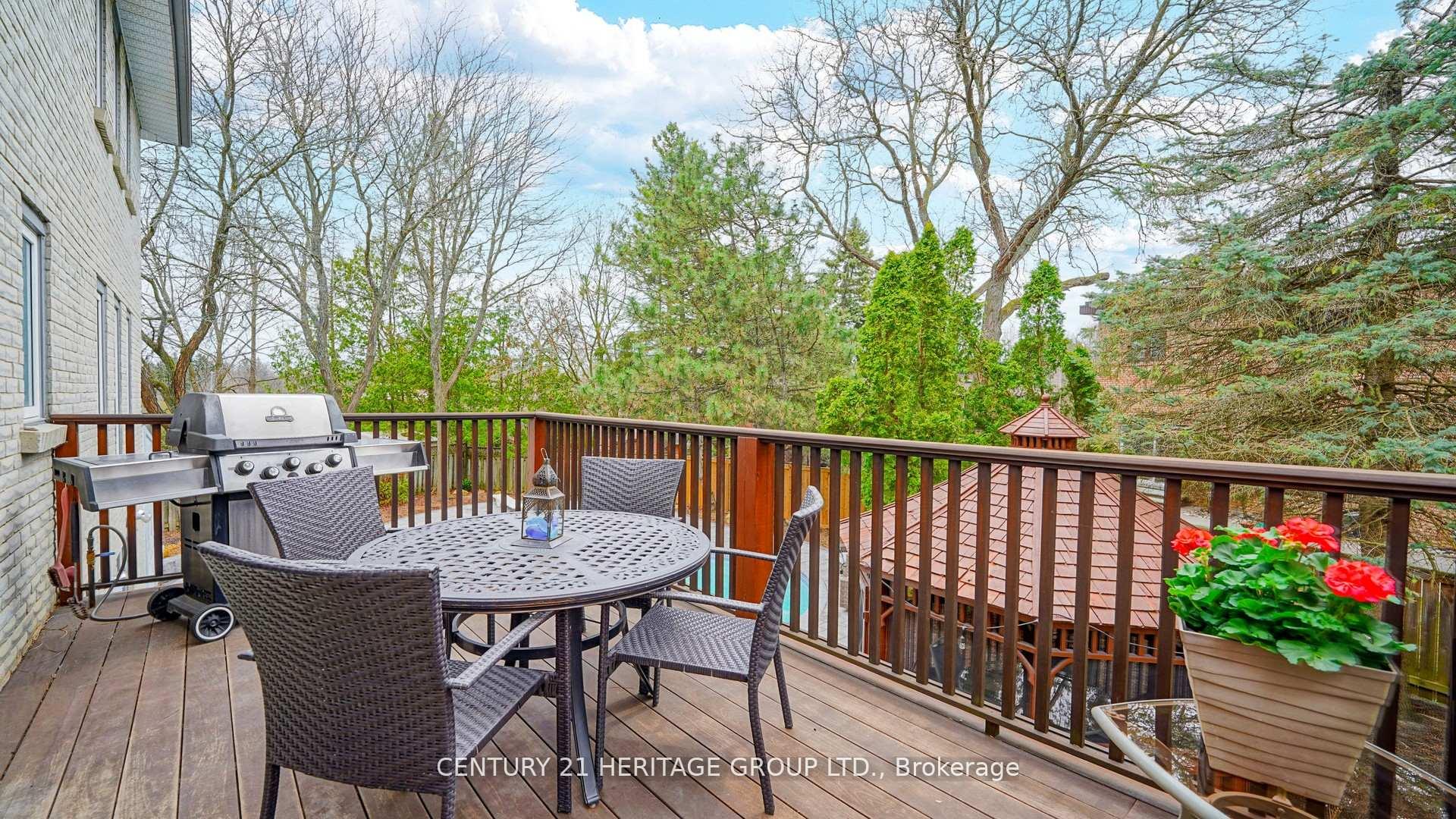 Photo 14 of 12 Cedar Forest Court, Markham, Royal Orchard — HOMEH