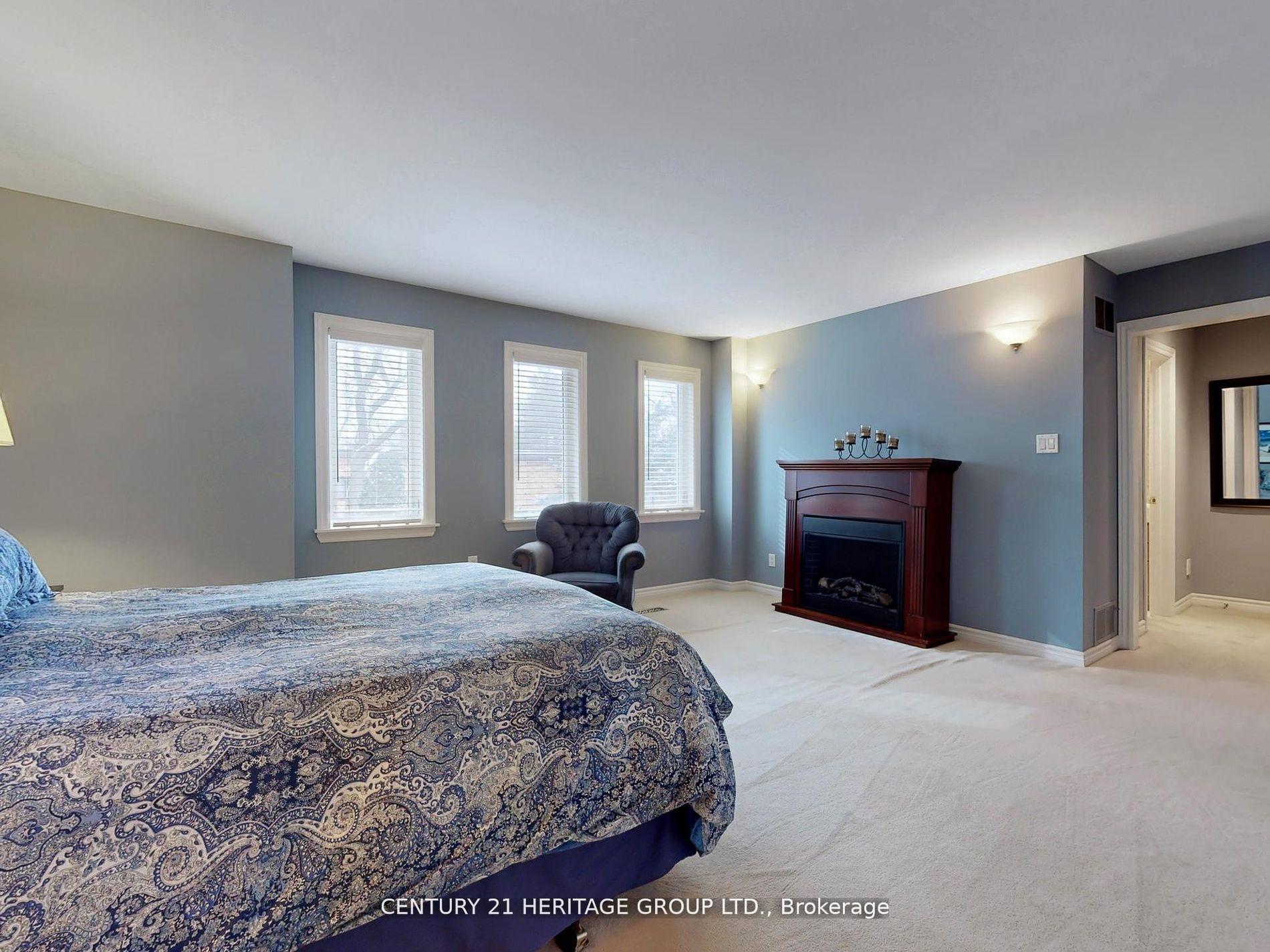 Photo 19 of 12 Cedar Forest Court, Markham, Royal Orchard — HOMEH