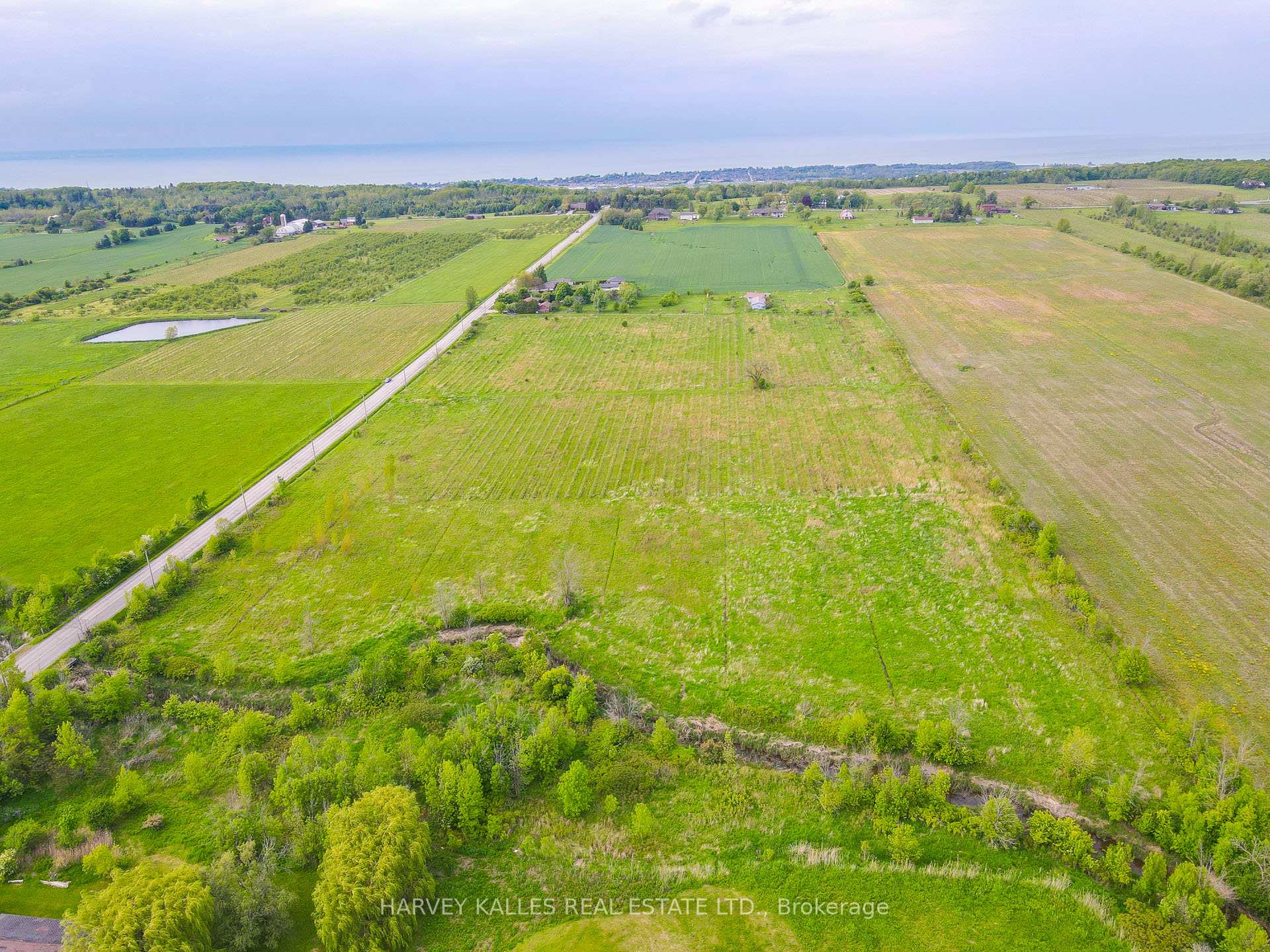 Photo 9 of 610 Eleventh Road E, Hamilton, Rural Stoney Creek — HOMEH