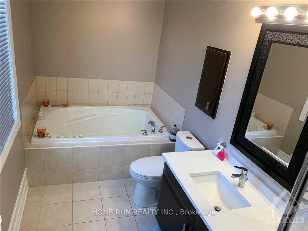 Photo 16 of 82 Cedar Valley Drive, Ottawa, Kanata - Bridlewood — HOMEH