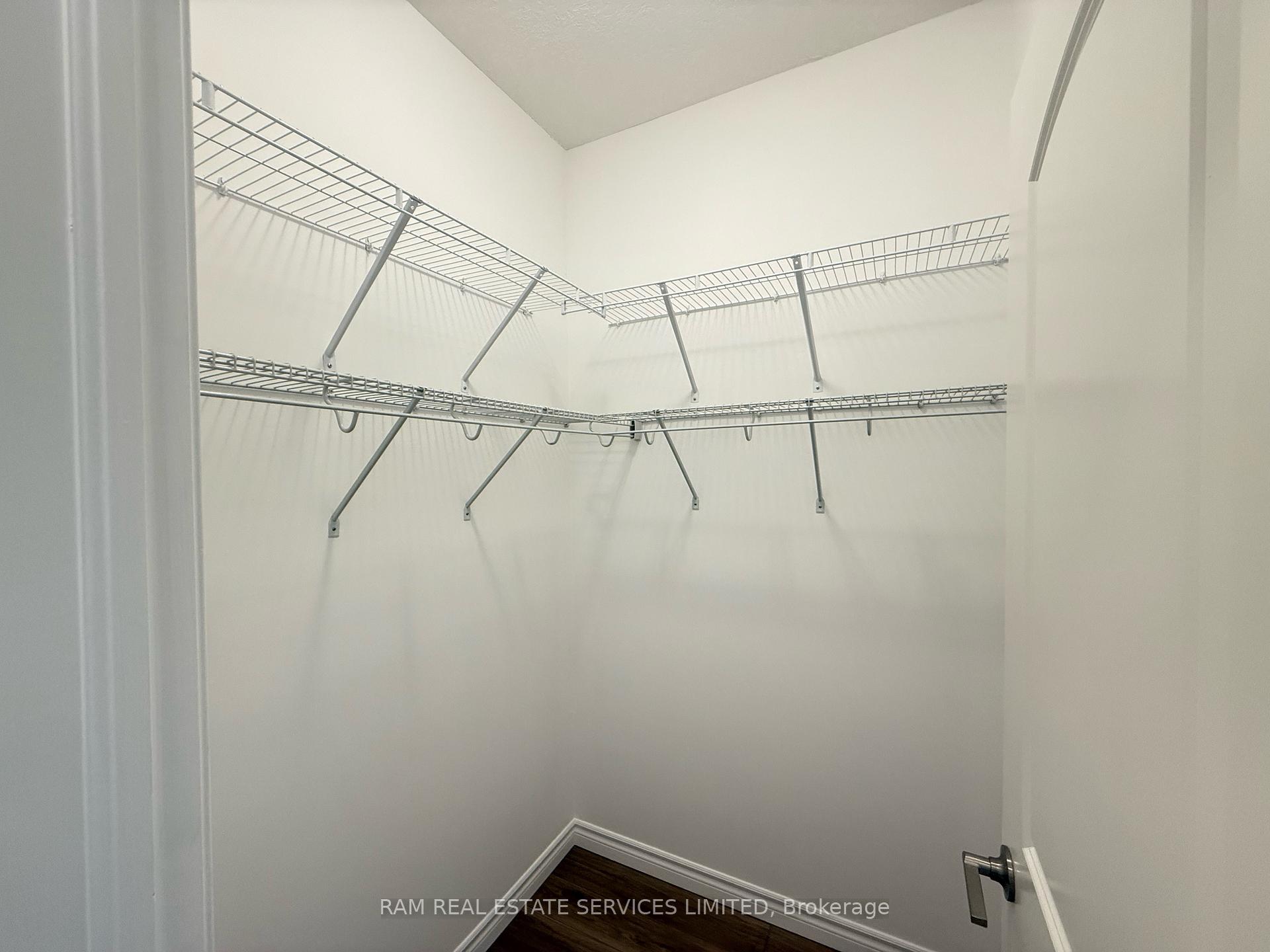 Photo 11 of 975 wright Drive, Midland — HOMEH