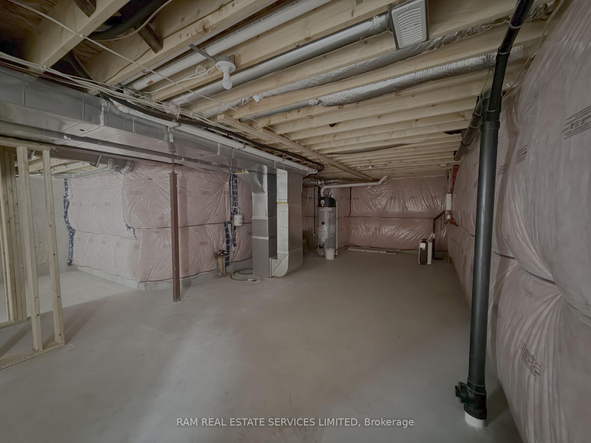 Photo 13 of 975 wright Drive, Midland — HOMEH
