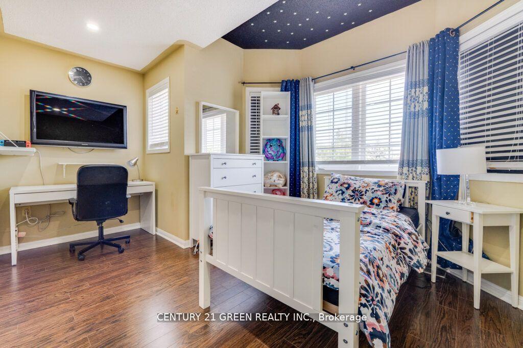 Photo 37 of 1107 Barr Crescent, Milton, Beaty — HOMEH