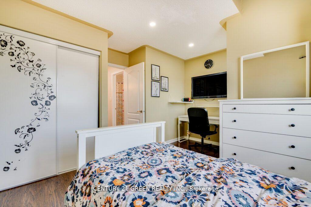 Photo 38 of 1107 Barr Crescent, Milton, Beaty — HOMEH