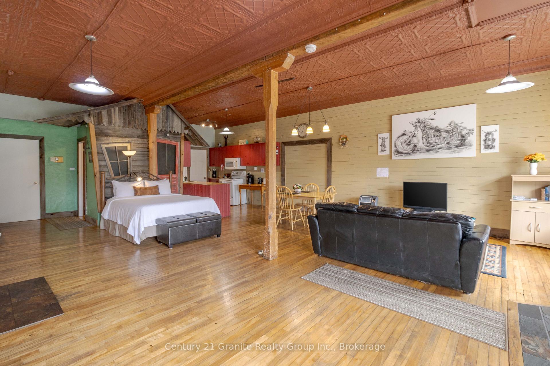 Photo 19 of 9271 Highway 118, Minden Hills, Minden — HOMEH