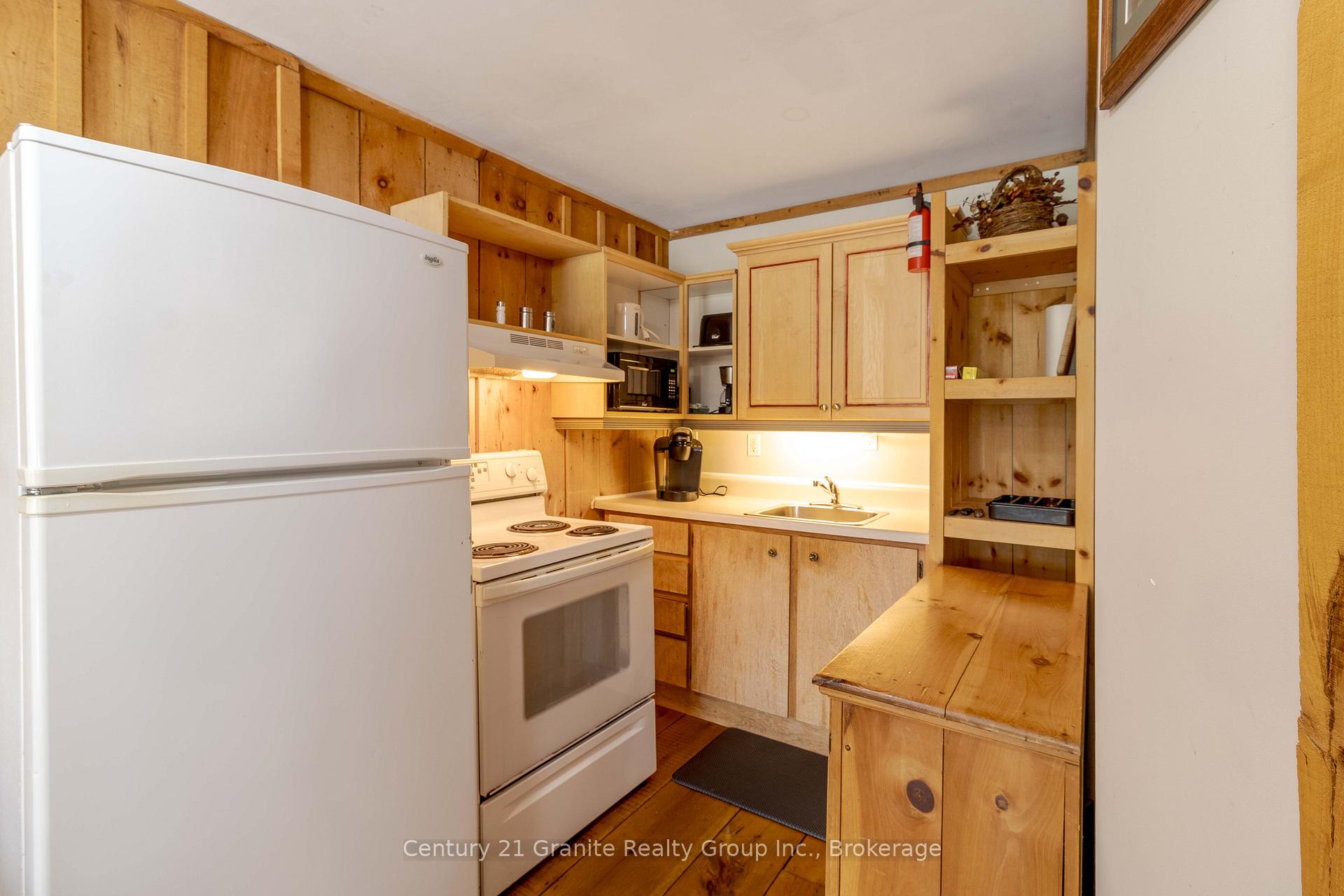 Photo 32 of 9271 Highway 118, Minden Hills, Minden — HOMEH