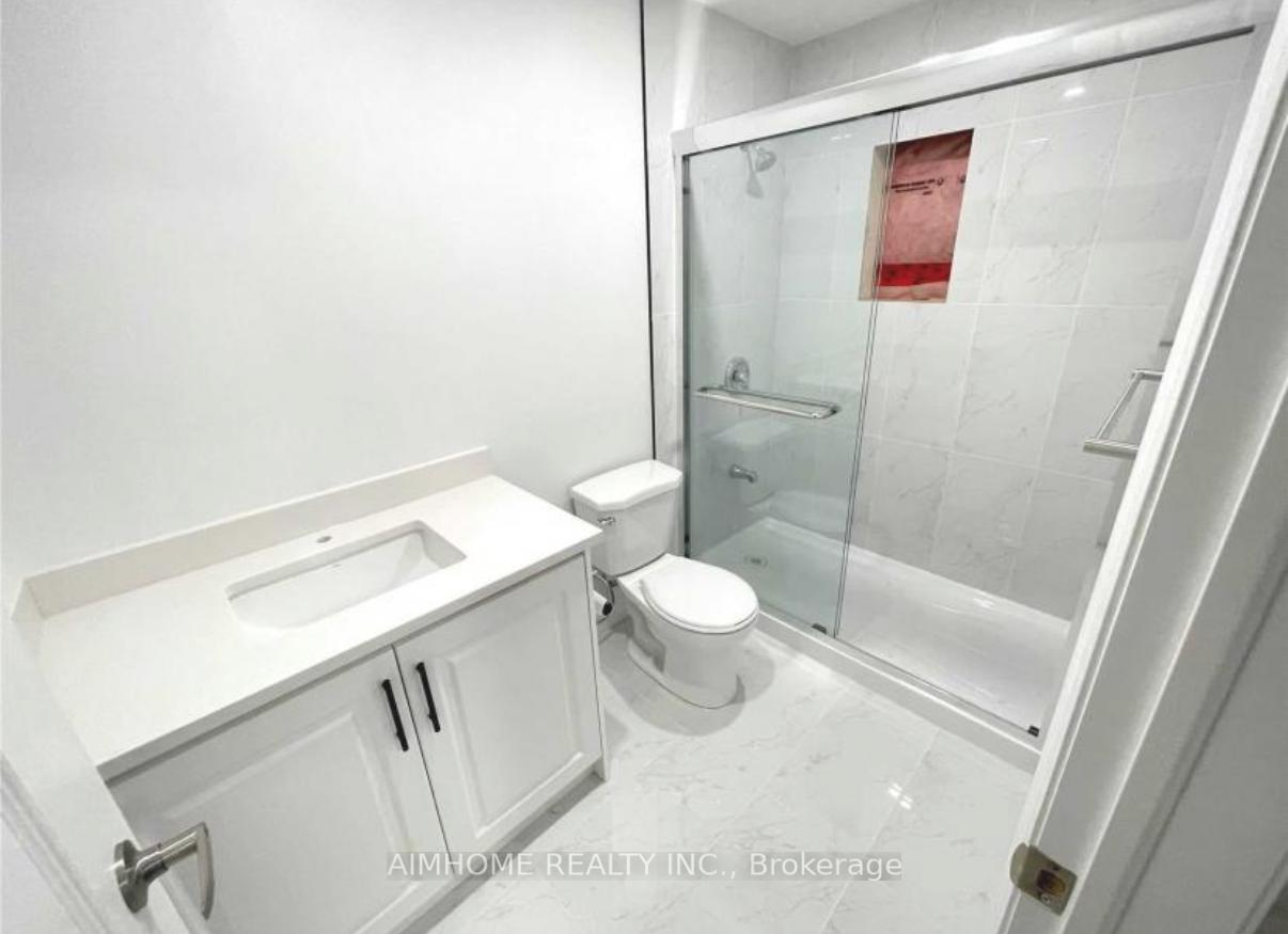 Photo 9 of Unit Bsmt, 139 Maple Ridge Crescent, Markham, Greensborough — HOMEH