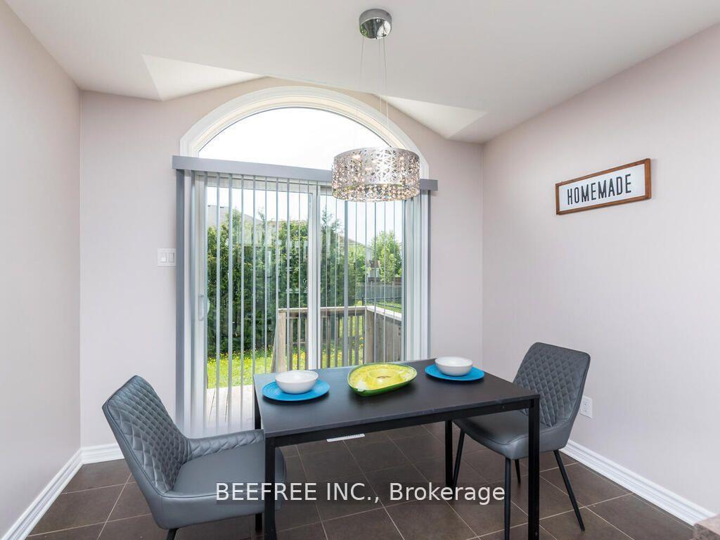Photo 9 of 127 Forestbrook Street, Ottawa, Kanata - Morgan's Grant/South March — HOMEH