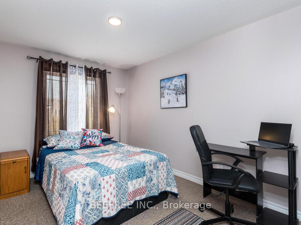 Photo 12 of 127 Forestbrook Street, Ottawa, Kanata - Morgan's Grant/South March — HOMEH