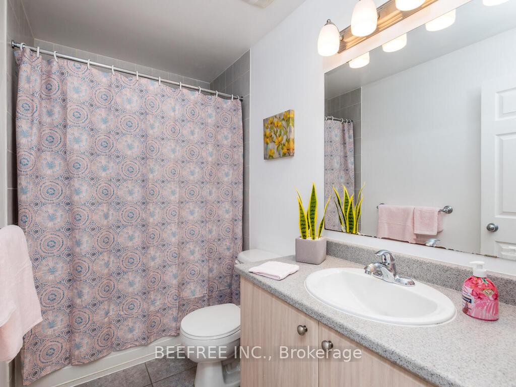 Photo 18 of 127 Forestbrook Street, Ottawa, Kanata - Morgan's Grant/South March — HOMEH