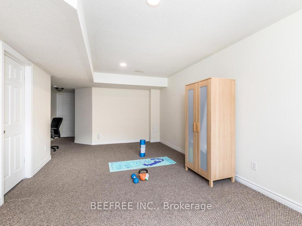 Photo 19 of 127 Forestbrook Street, Ottawa, Kanata - Morgan's Grant/South March — HOMEH