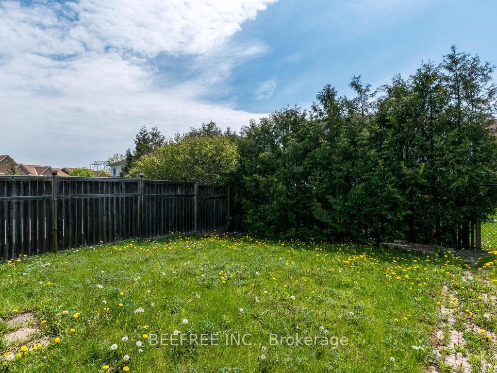 Photo 24 of 127 Forestbrook Street, Ottawa, Kanata - Morgan's Grant/South March — HOMEH