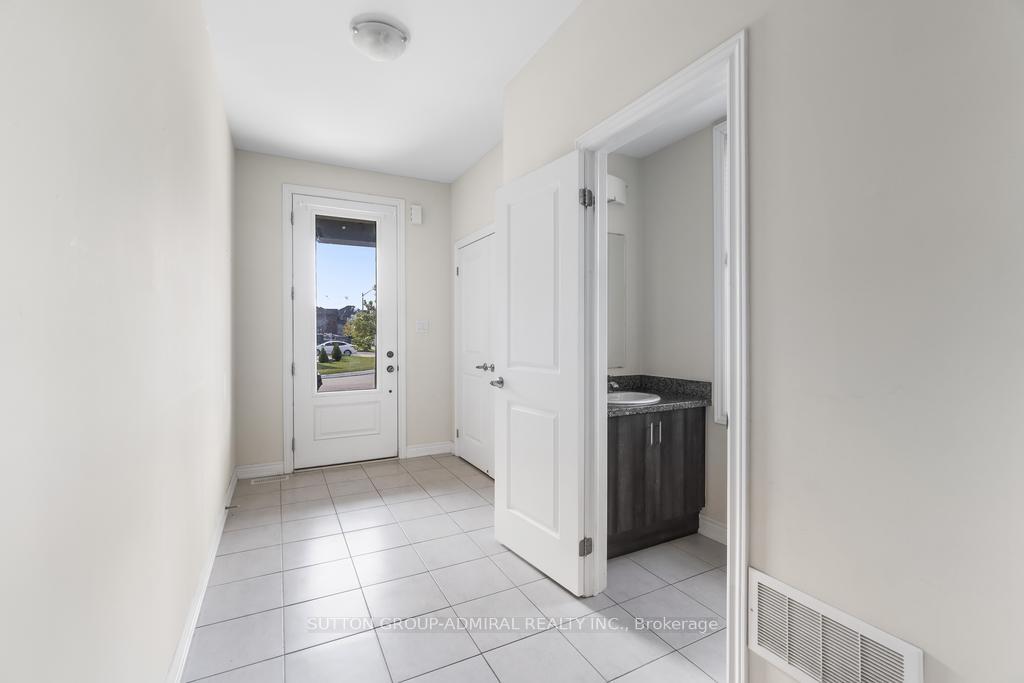 Photo 3 of 2126 Dale Road, Innisfil, Alcona — HOMEH