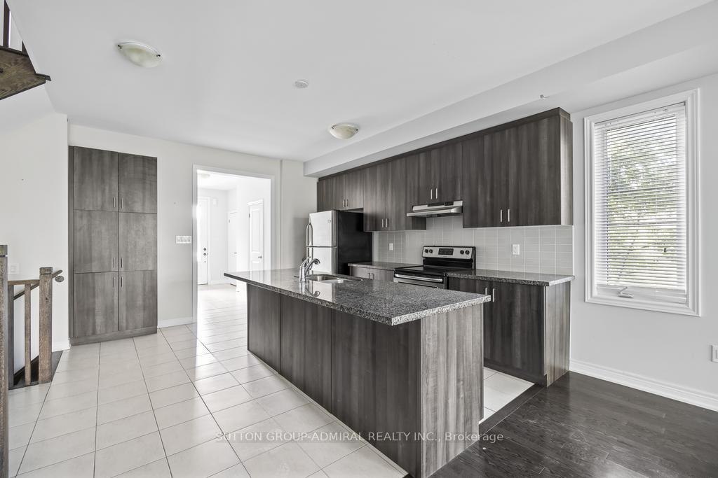 Photo 12 of 2126 Dale Road, Innisfil, Alcona — HOMEH