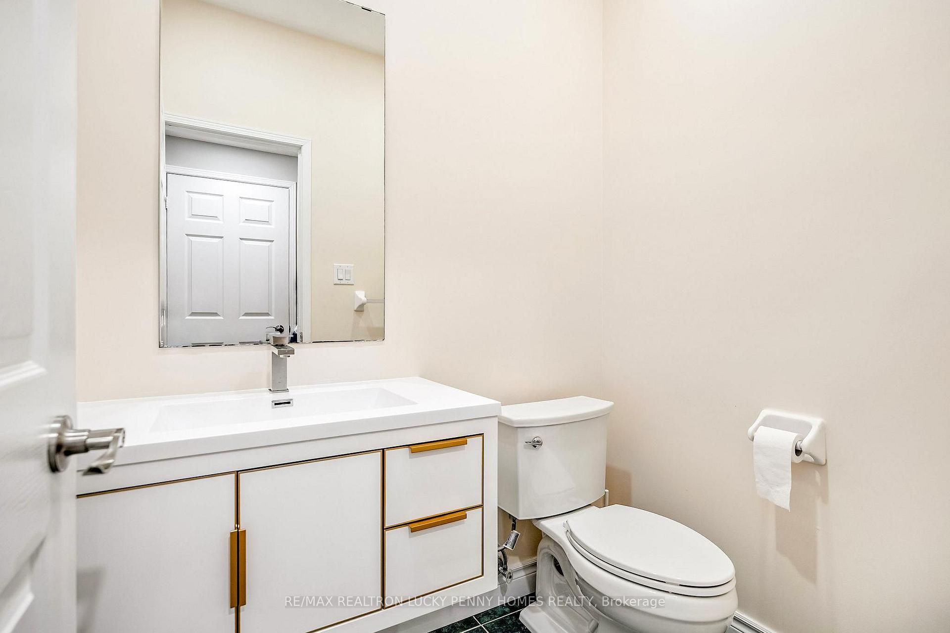 Photo 15 of 70 Lucien Street, Markham, Village Green-South Unionville — HOMEH