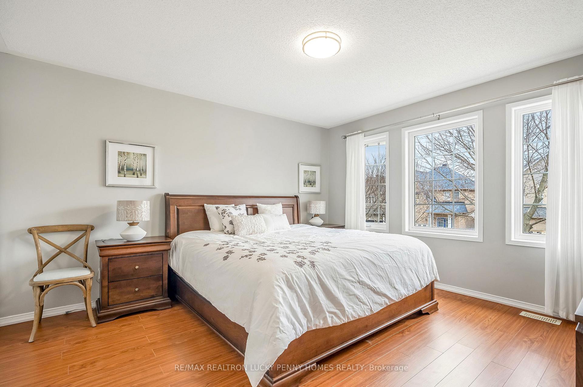 Photo 22 of 70 Lucien Street, Markham, Village Green-South Unionville — HOMEH