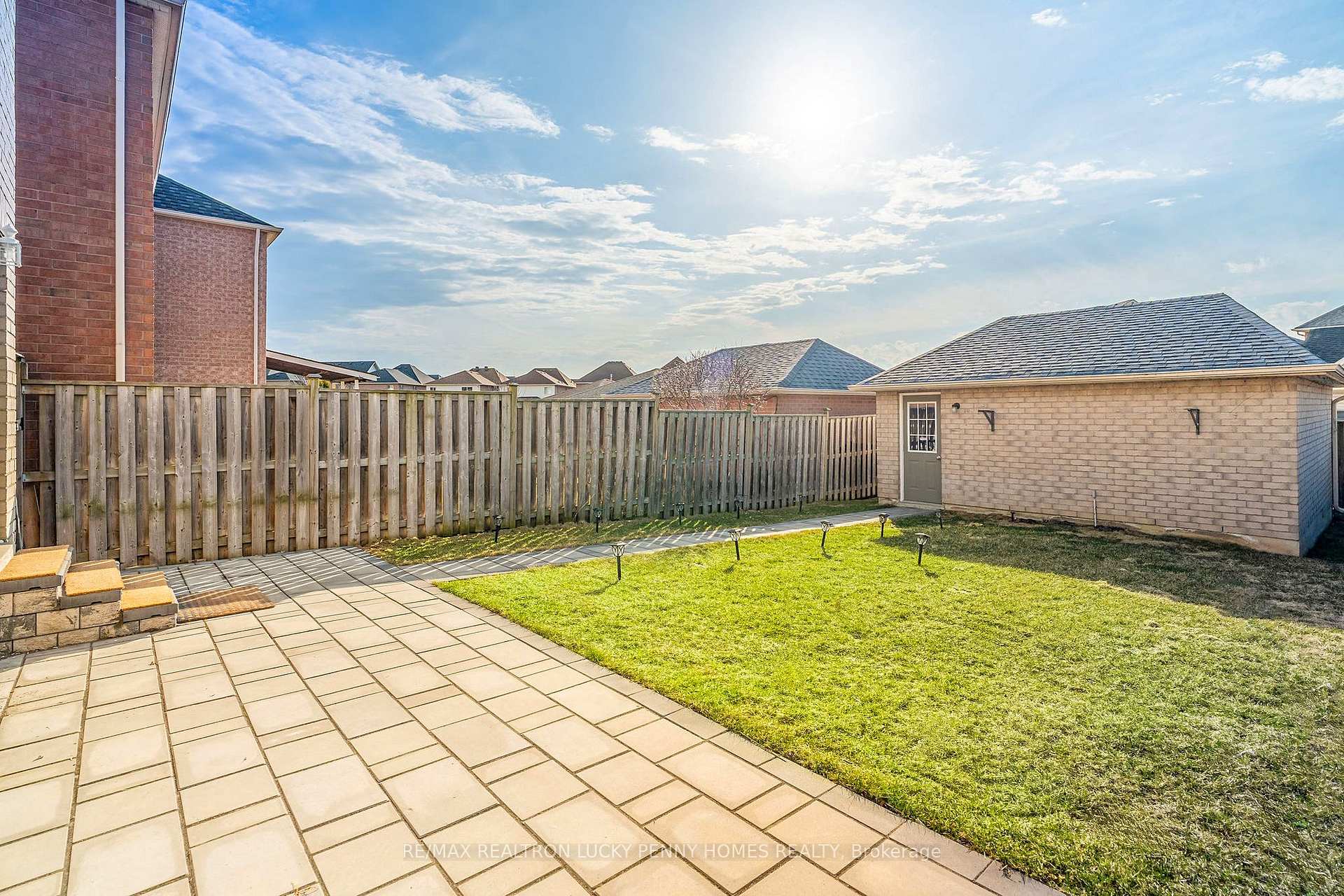 Photo 28 of 70 Lucien Street, Markham, Village Green-South Unionville — HOMEH